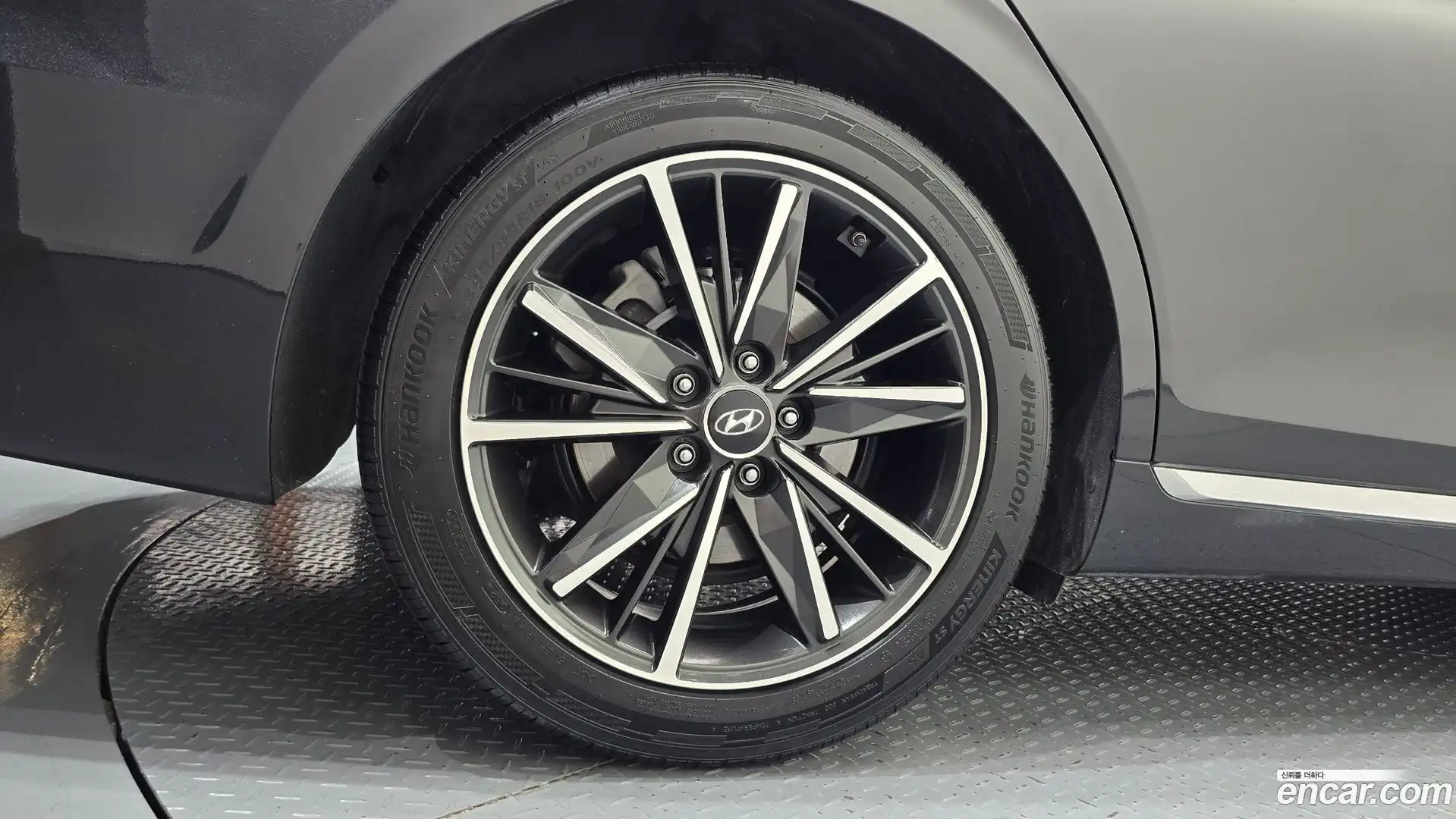 Grandeur Hyundai 2019.11-OUTER-005