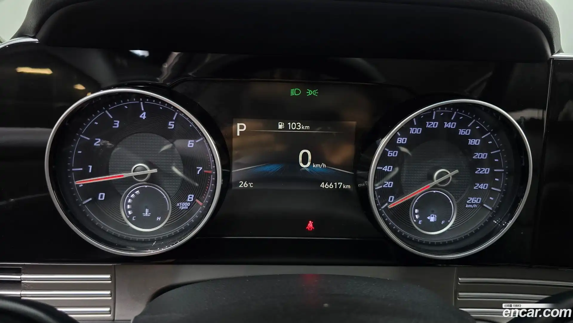 Grandeur Hyundai 2019.11-INNER-008