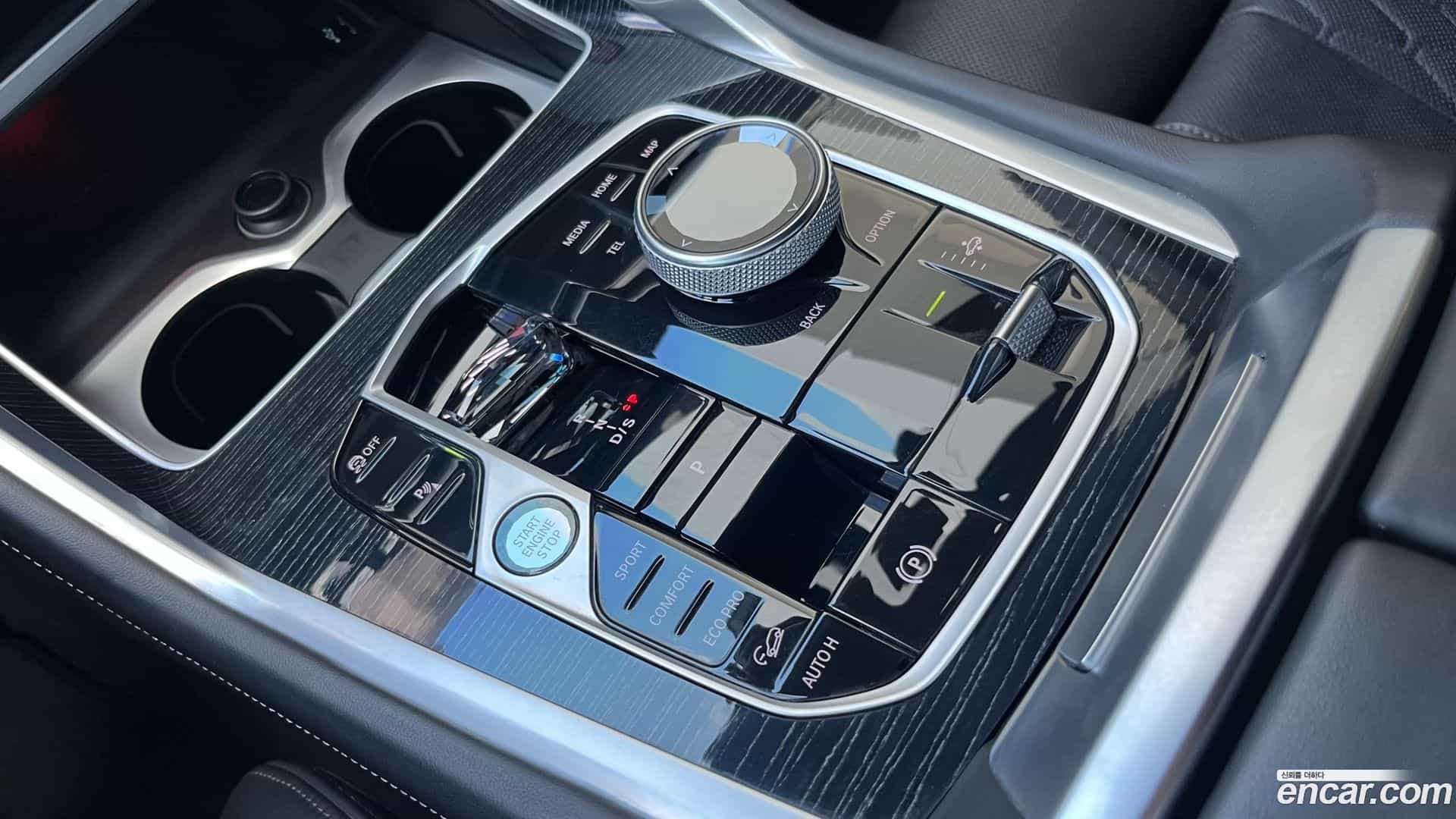 X6 BMW 2024.0-INNER-009