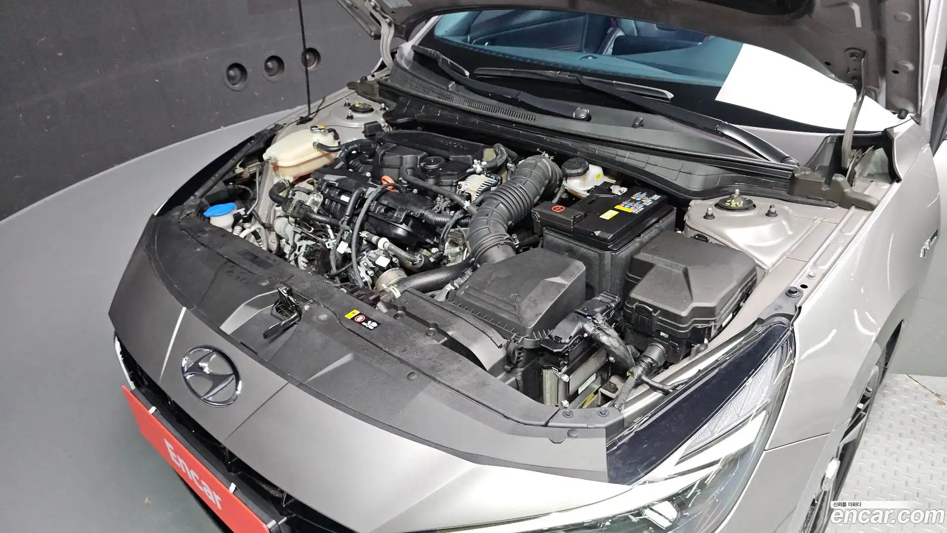 AVANTE Hyundai 2023.0-OUTER-006