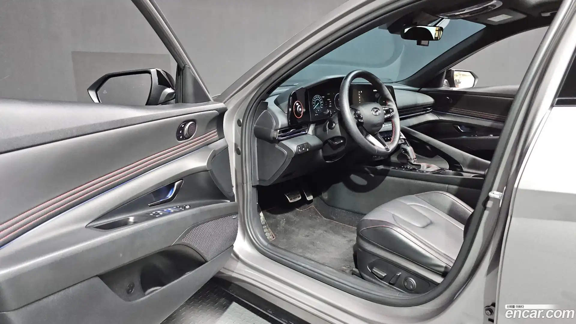 AVANTE Hyundai 2023.0-INNER-010