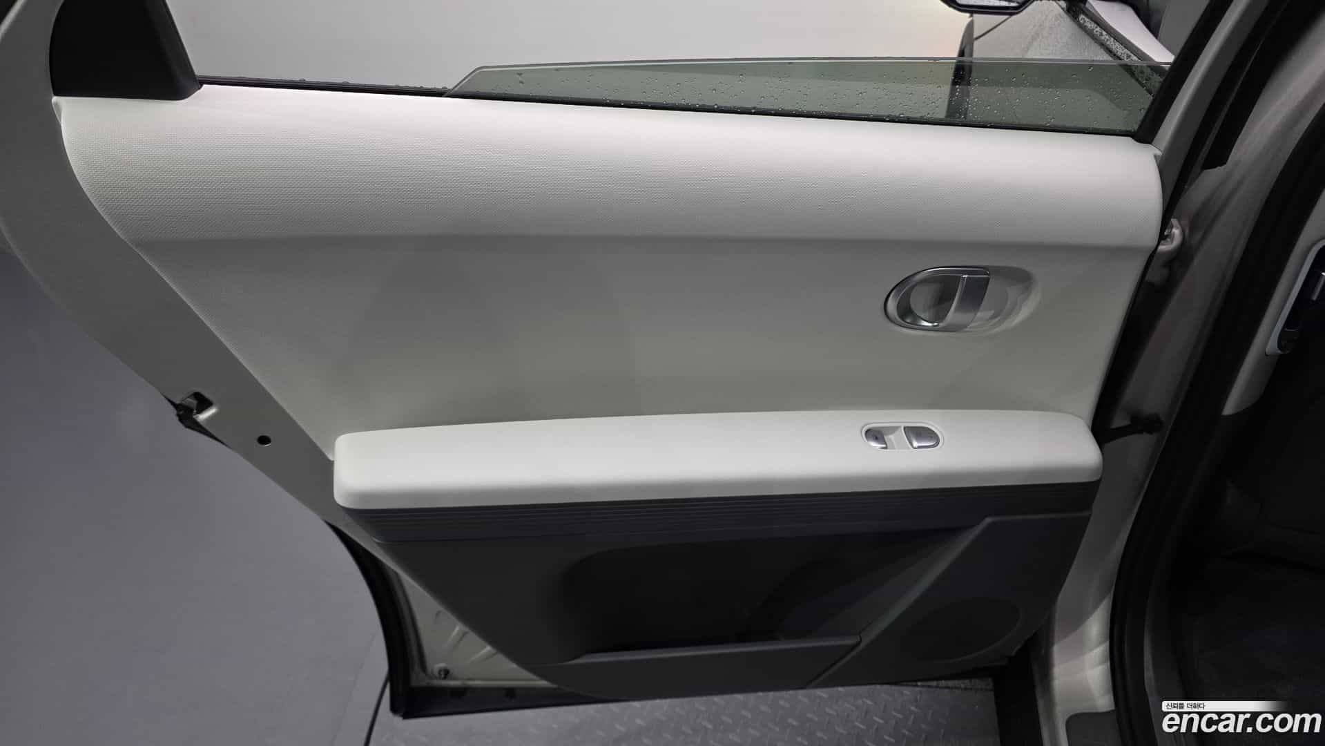 Ioniq5 Hyundai 2021.6-INNER-035