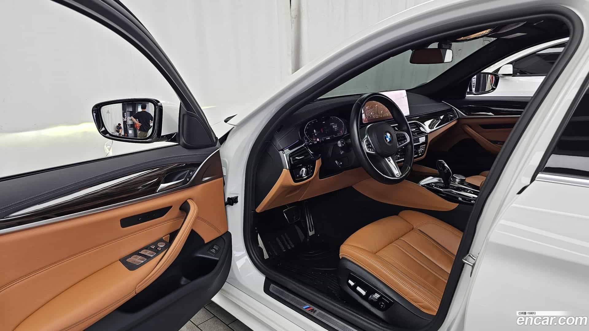 5-Series BMW 2021.9-INNER-010