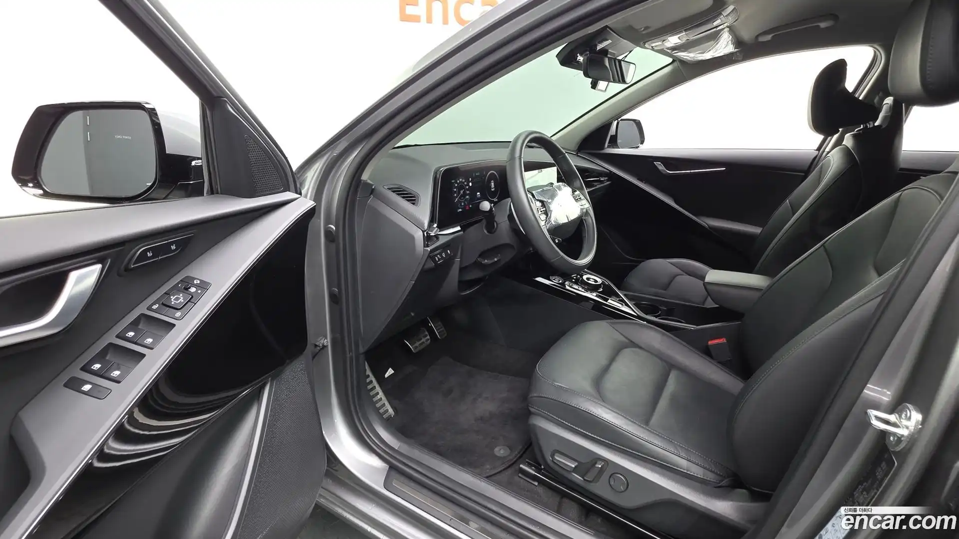 Niro Kia 2023.4-INNER-010