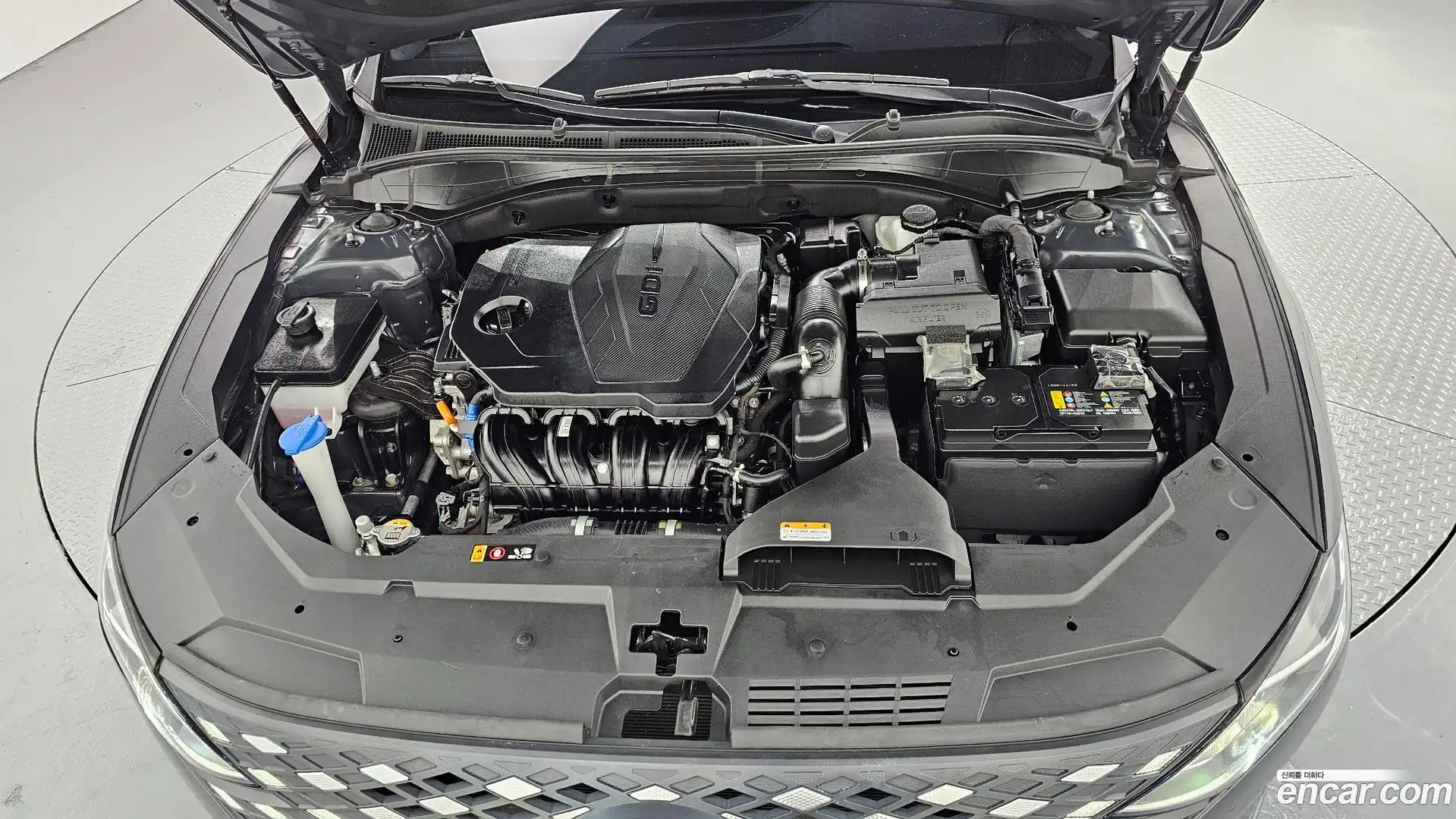Grandeur Hyundai 2022.2-OUTER-006