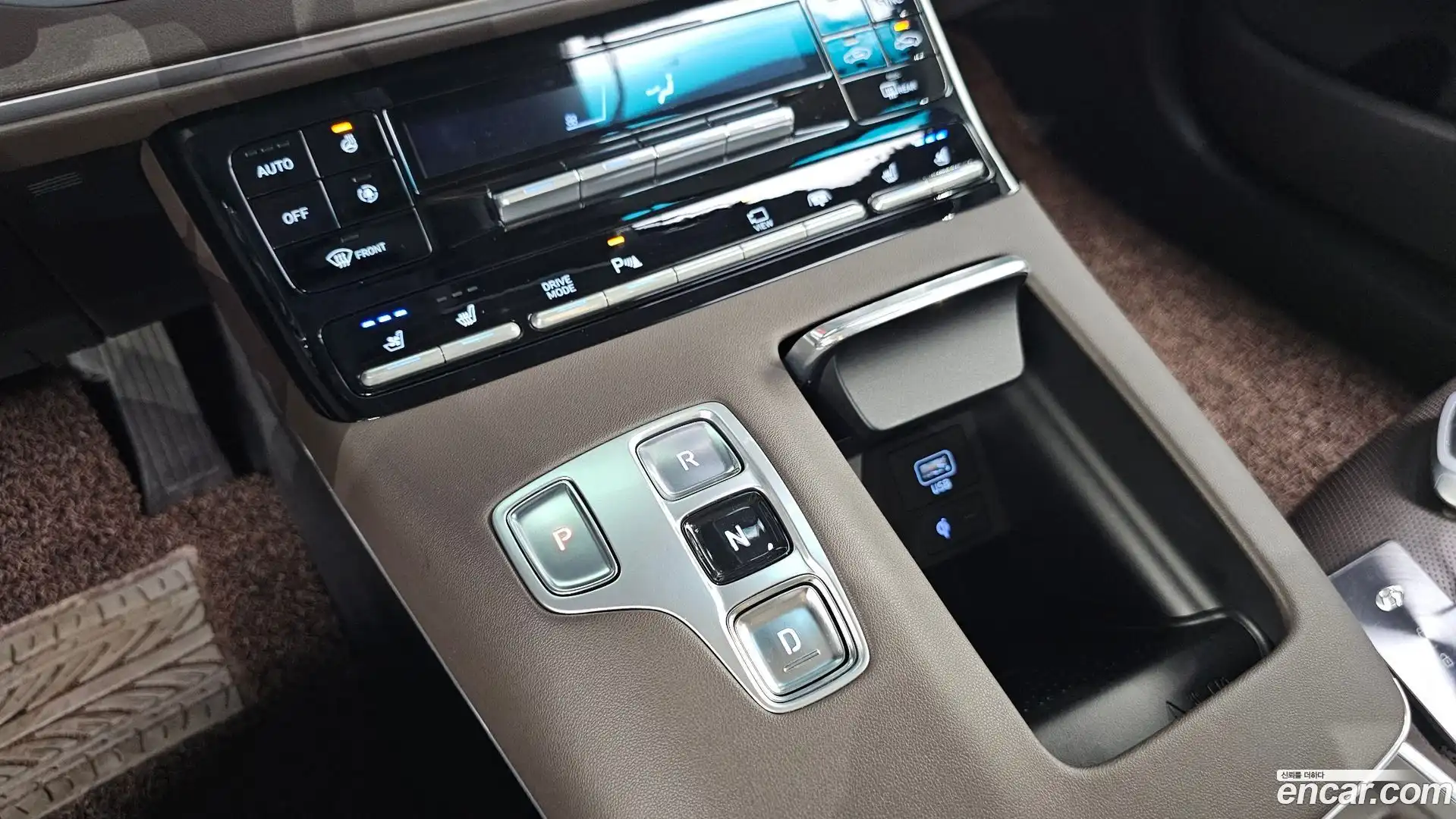Grandeur Hyundai 2022.2-INNER-009