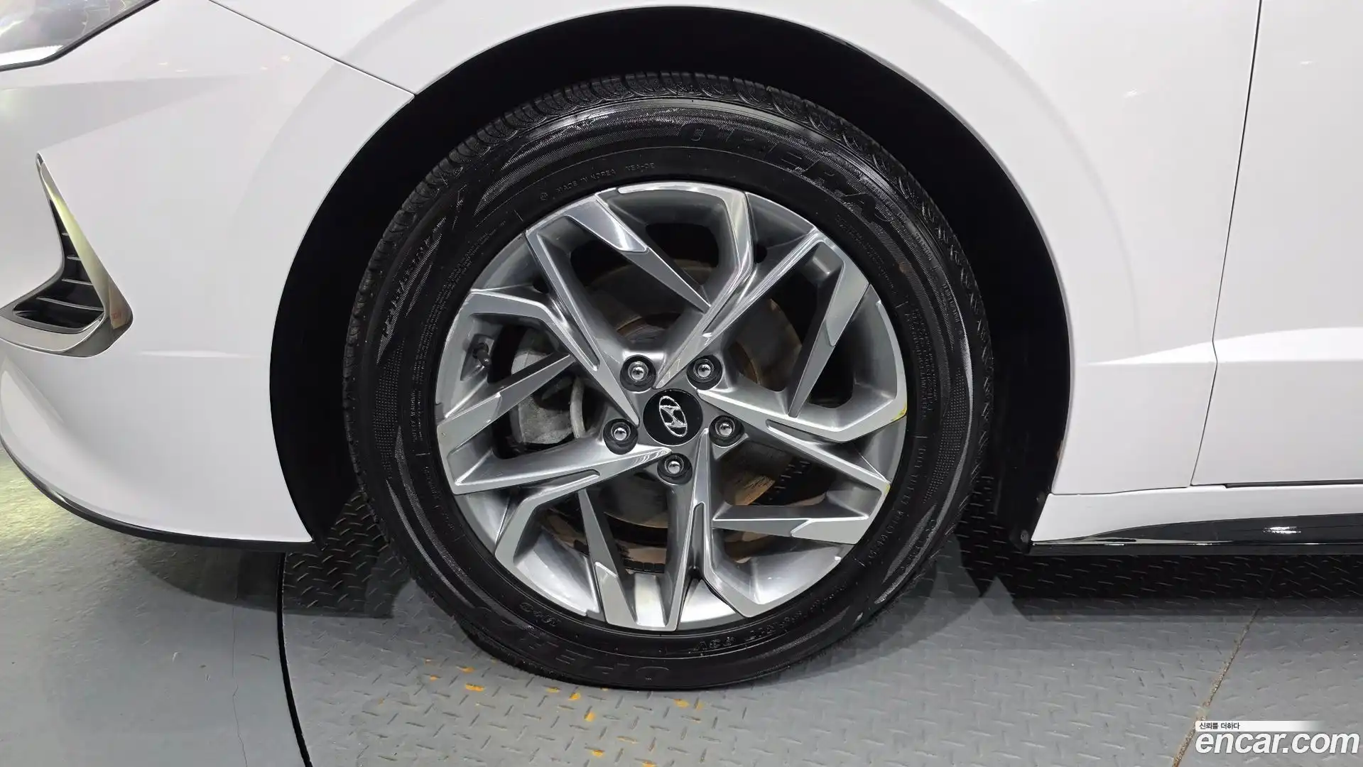Sonata Hyundai 2019.4-OUTER-005