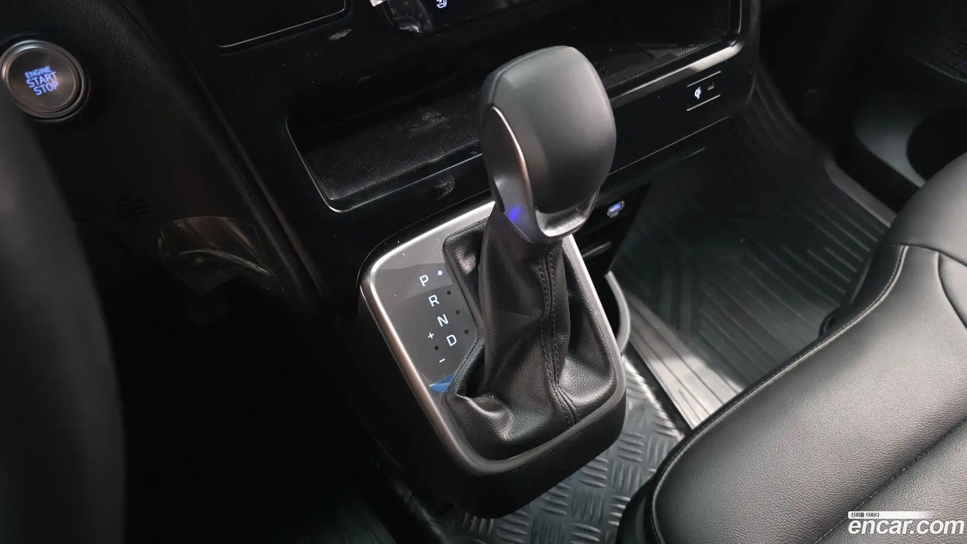 Staria Hyundai 2025.3-INNER-009