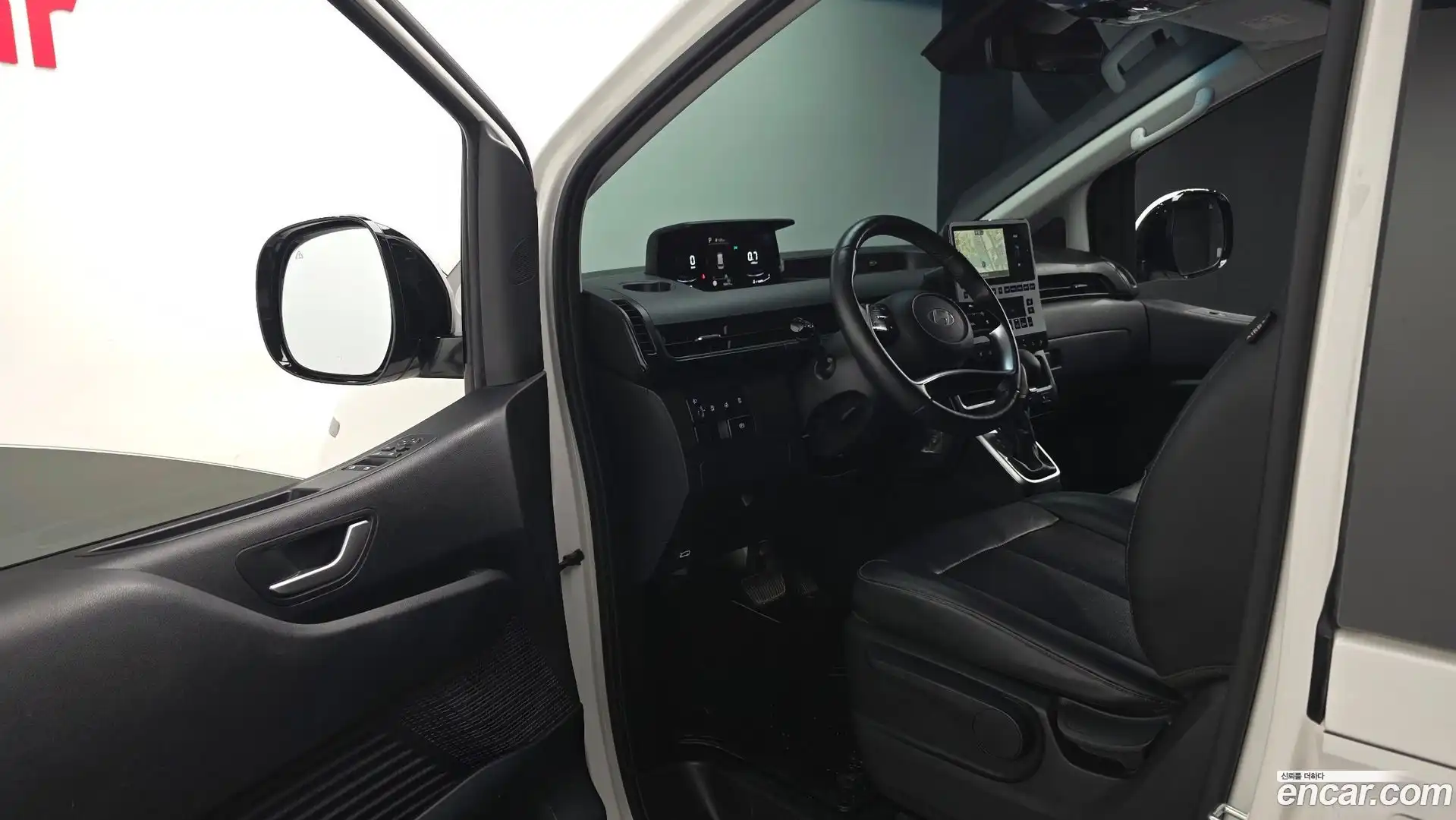 Staria Hyundai 2025.3-INNER-010