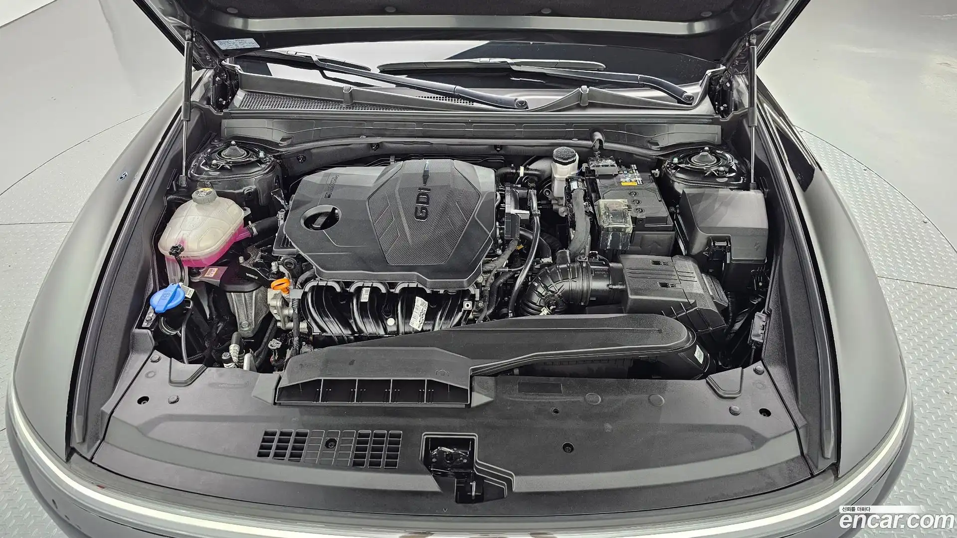 Grandeur Hyundai 2023.3-OUTER-006