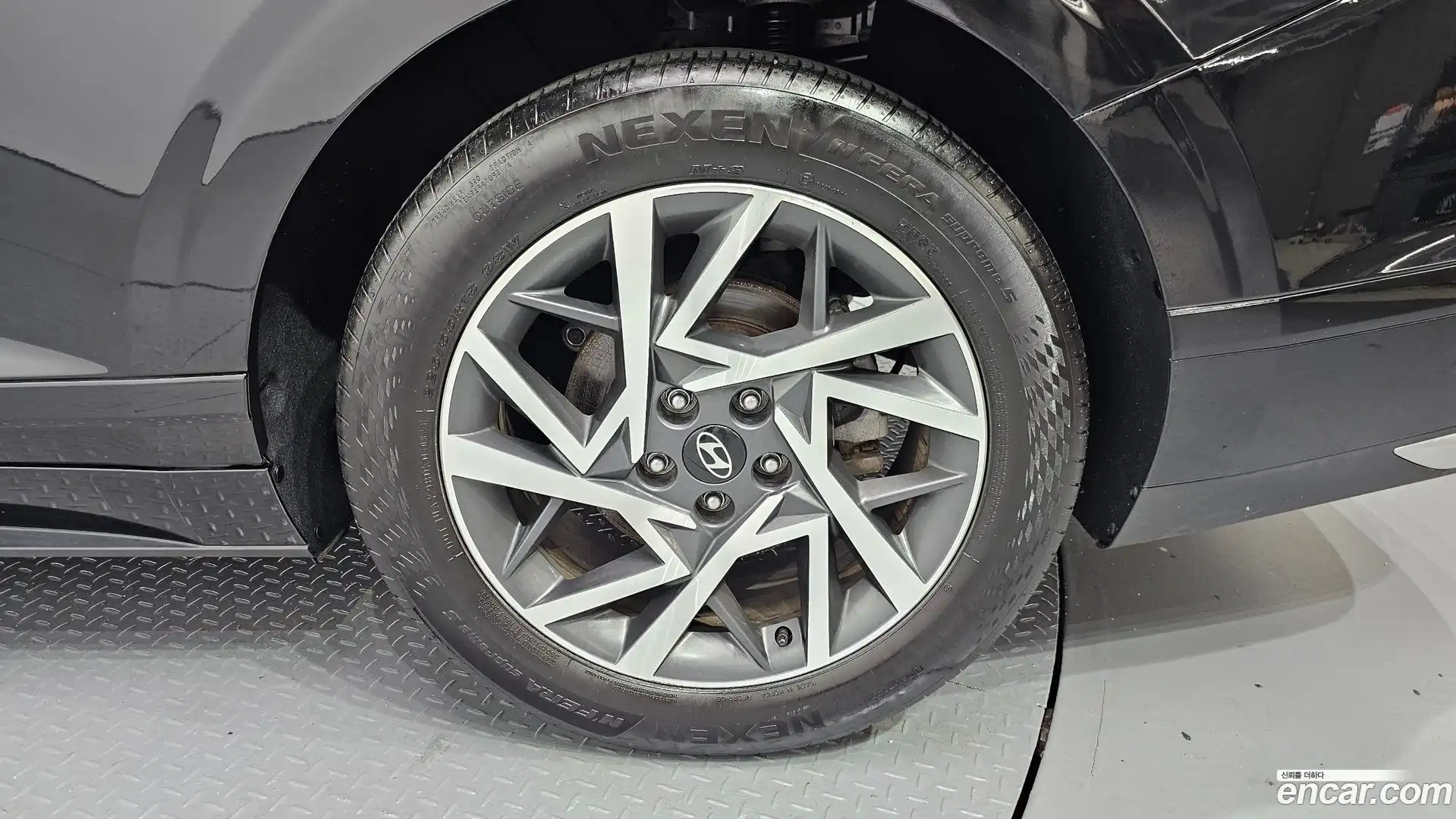 Grandeur Hyundai 2023.3-OUTER-031