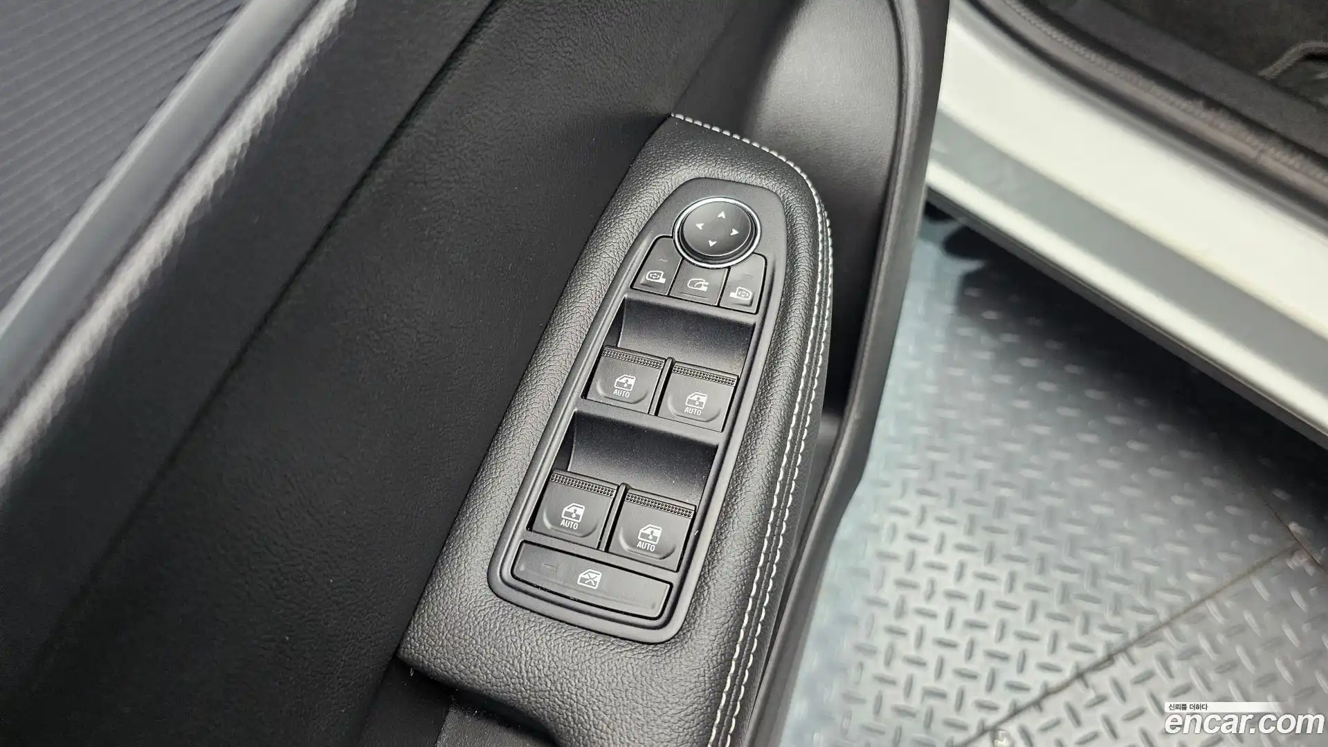 XM3 Renault Korea 2022.5-OPTION-021