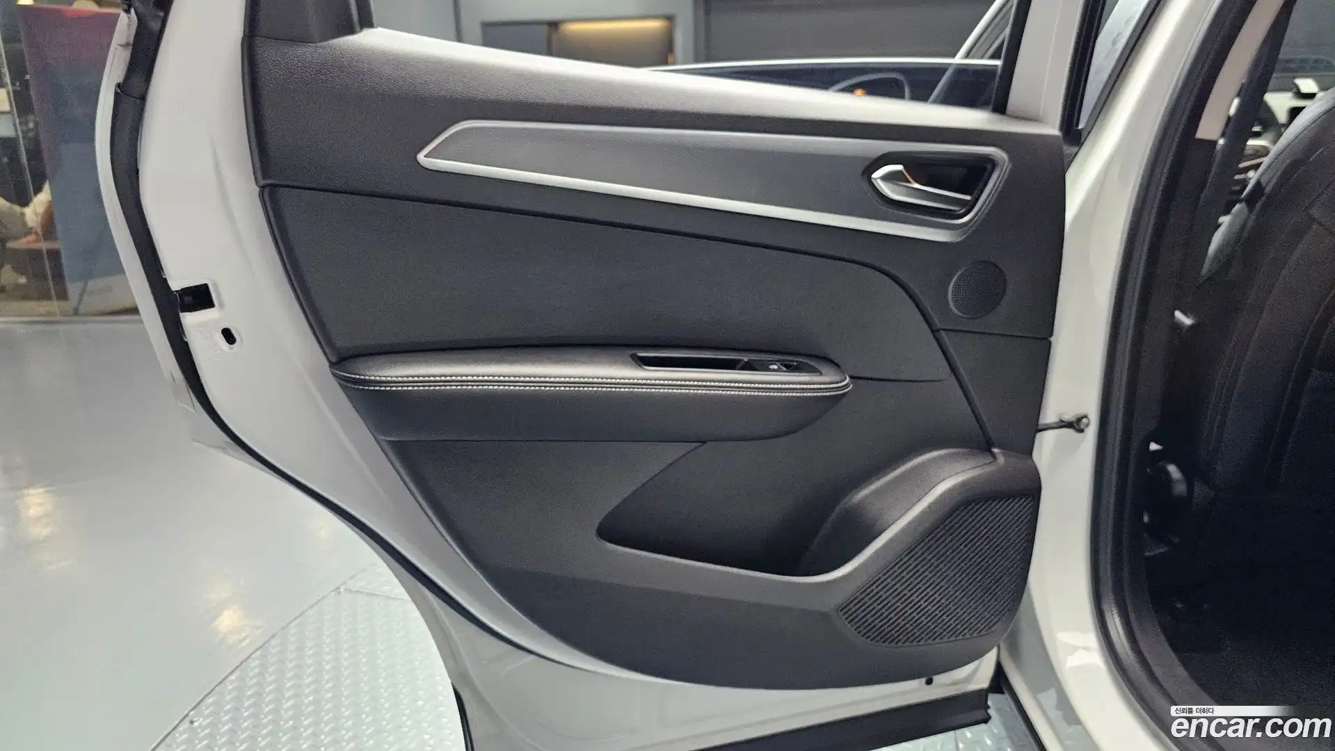 XM3 Renault Korea 2022.5-INNER-035