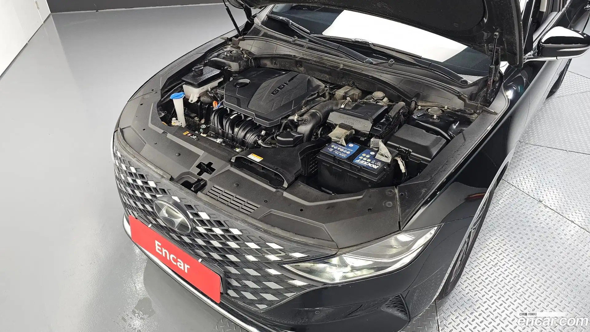 Grandeur Hyundai 2022.3-OUTER-006