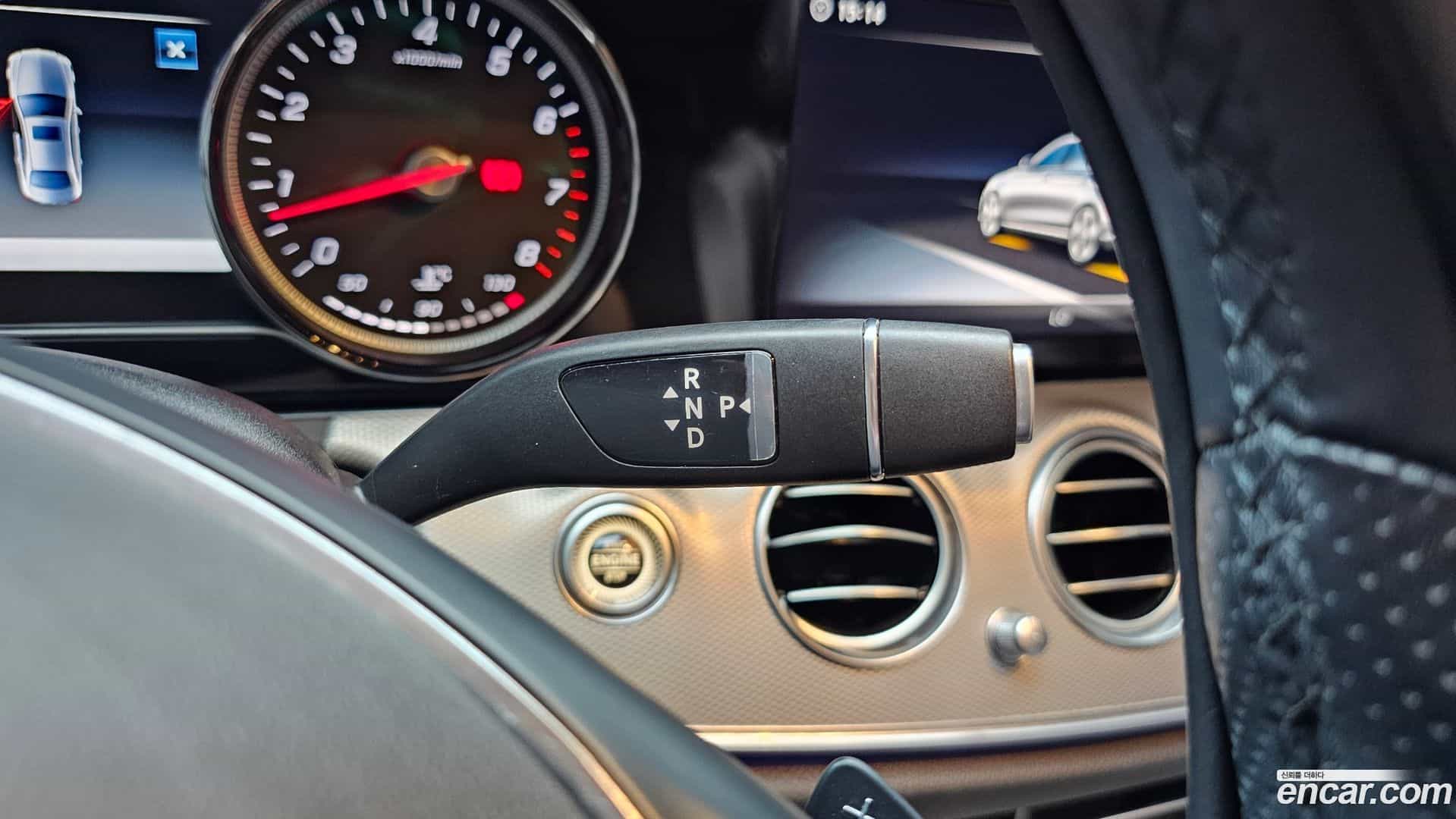 E-Class Mercedes-Benz 2018.4-INNER-009
