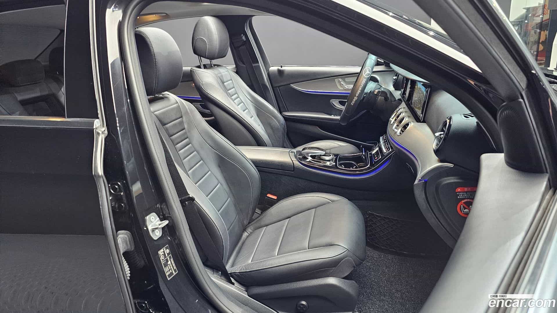 E-Class Mercedes-Benz 2018.4-INNER-036