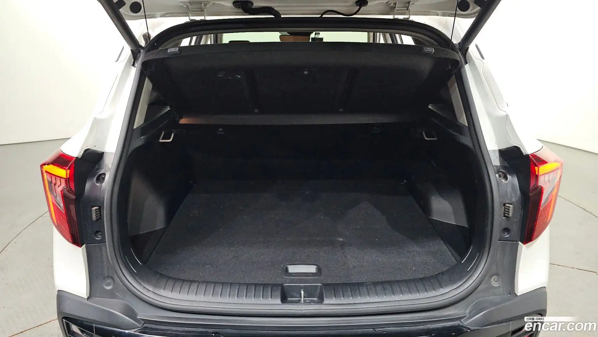 Seltos Kia 2023.5-OPTION-046