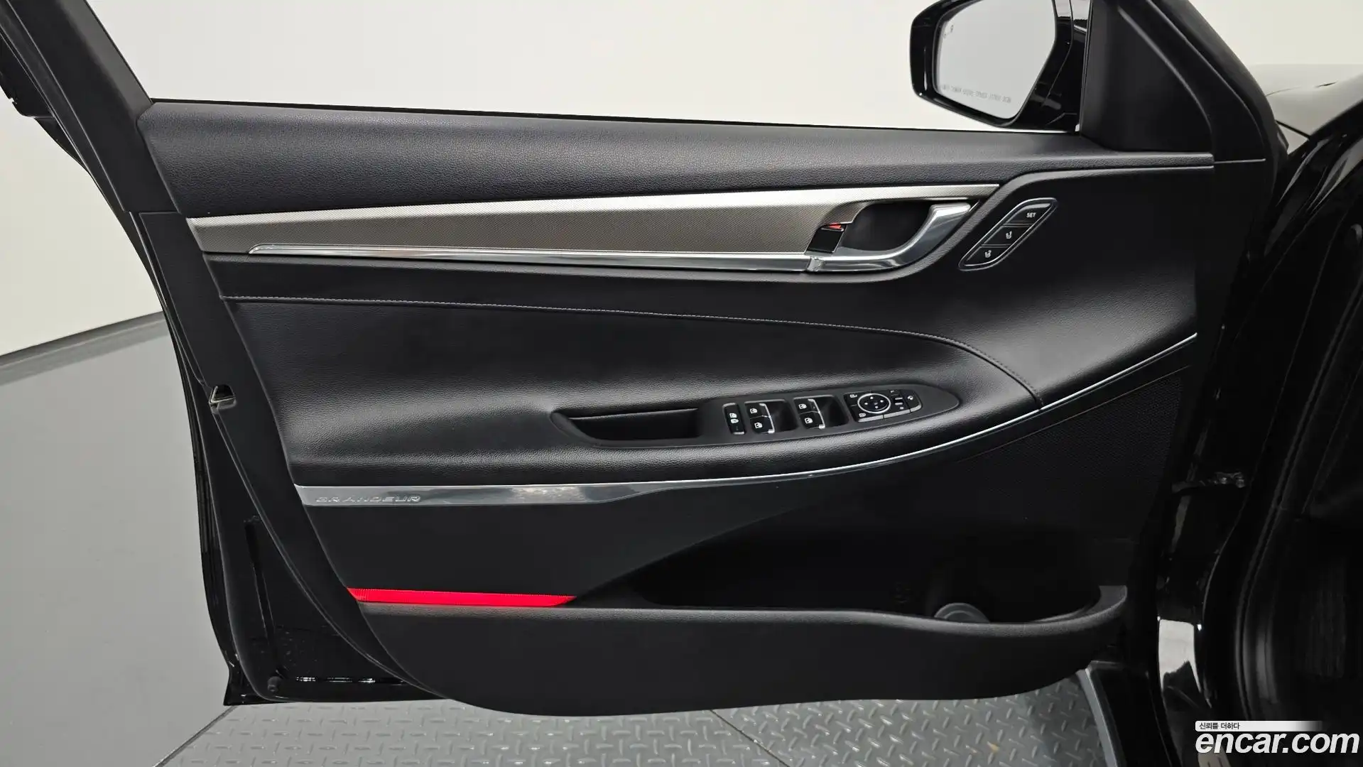 Grandeur Hyundai 2020.0-INNER-034