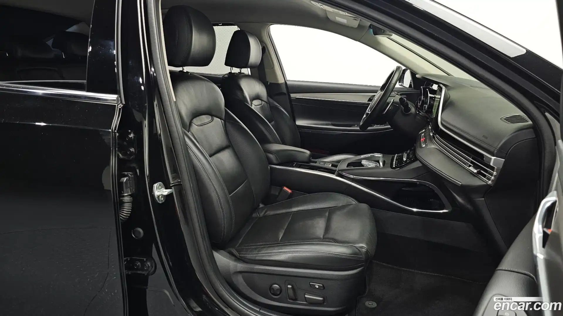 Grandeur Hyundai 2020.0-INNER-036