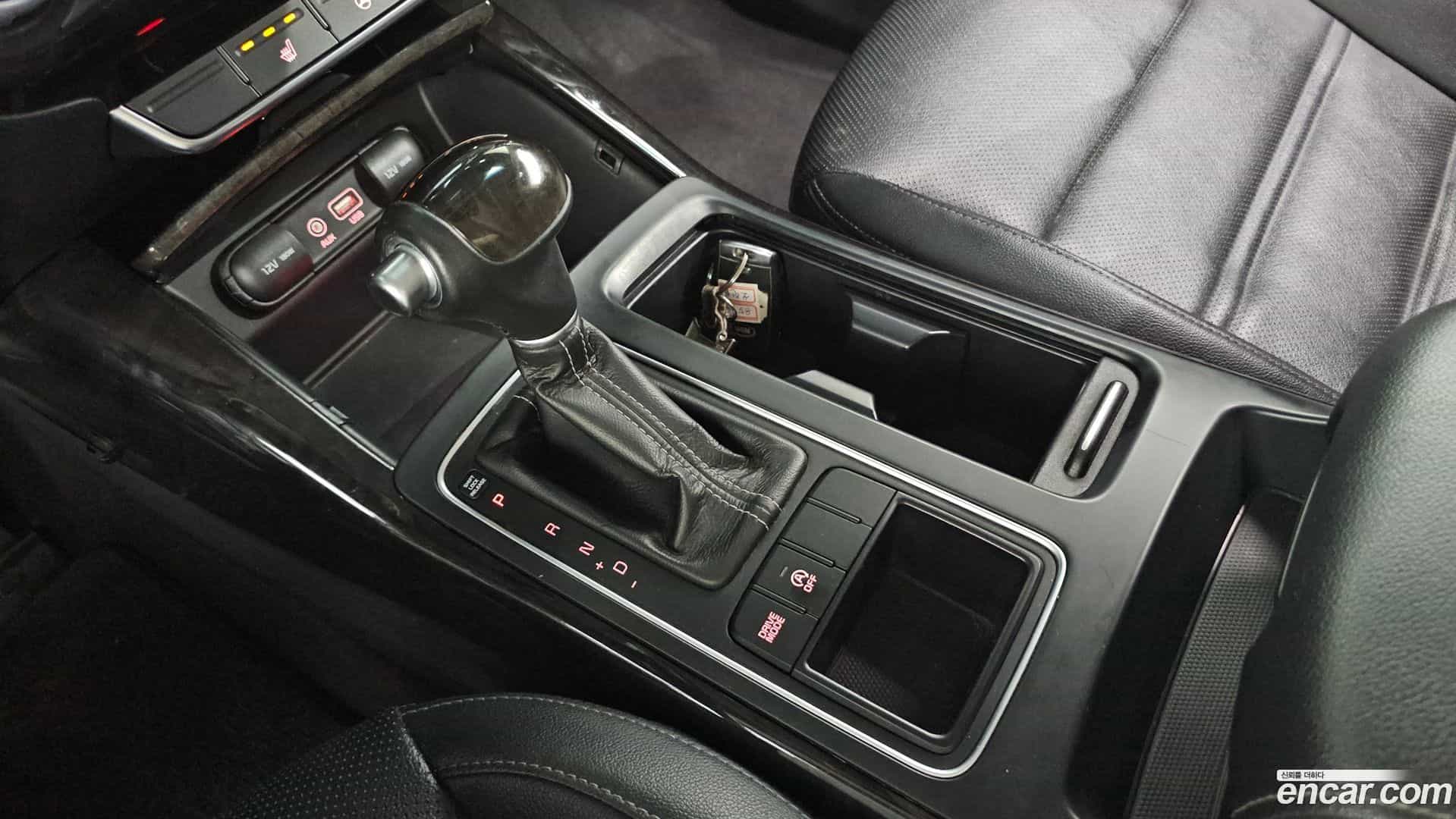 Sorento Kia 2017.3-INNER-009