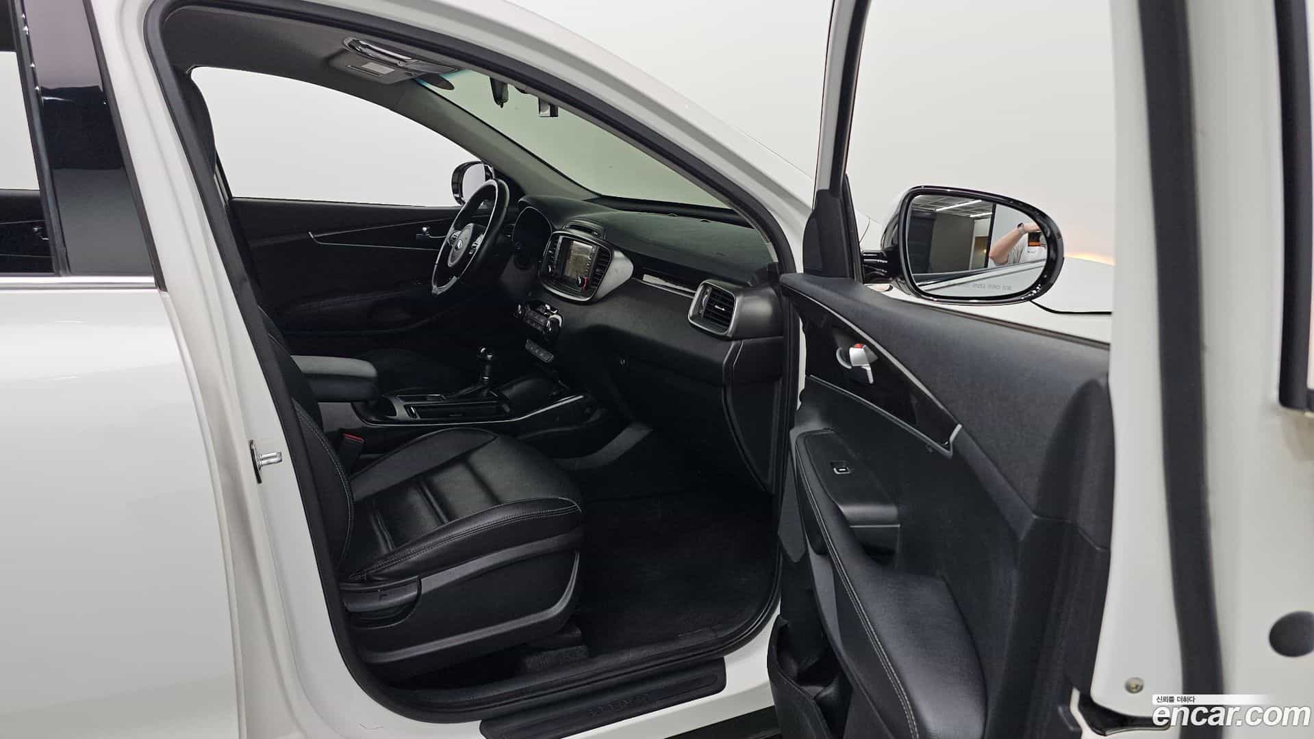 Sorento Kia 2017.3-OPTION-022