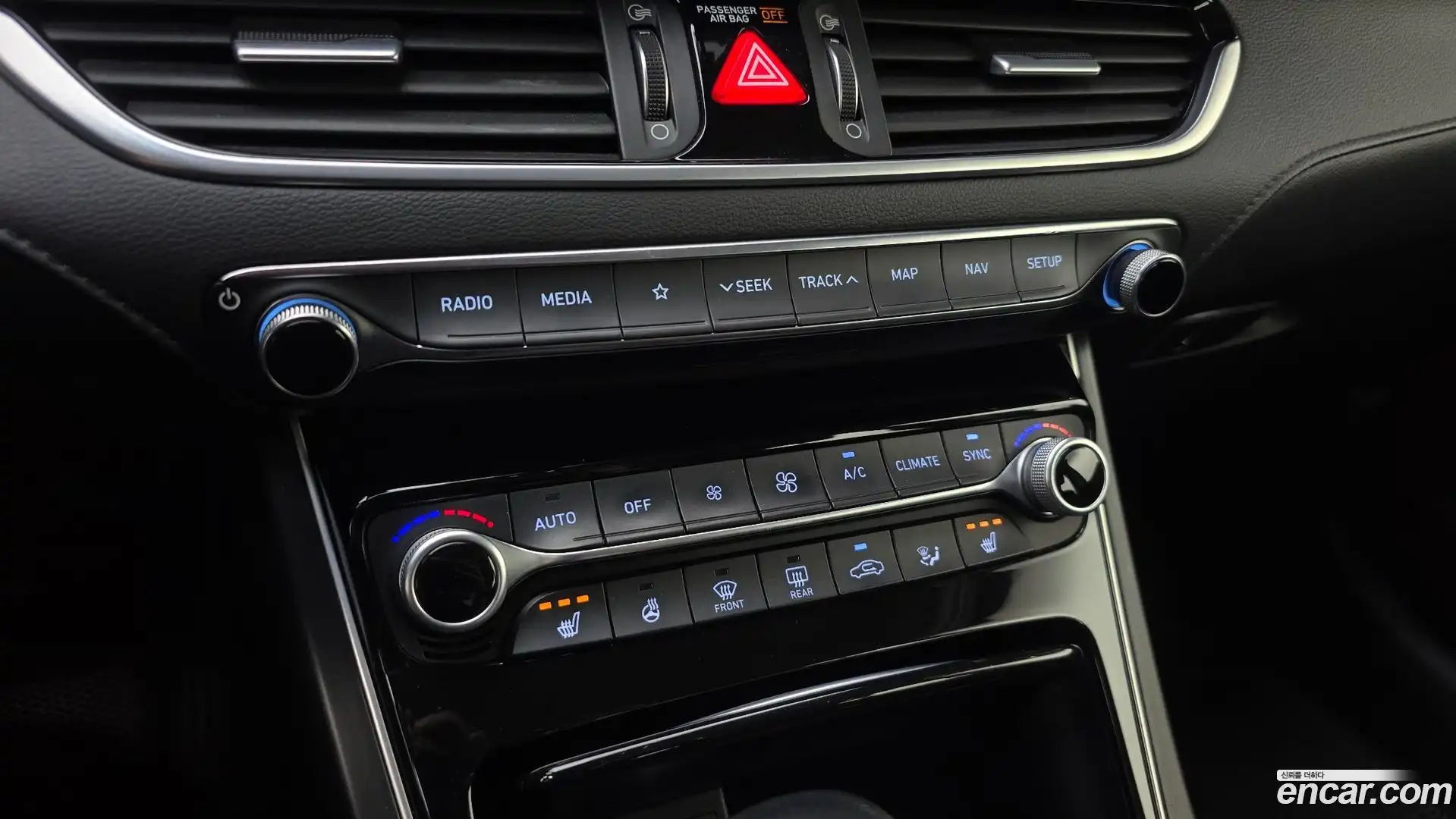 Grandeur Hyundai 2017.8-OPTION-020