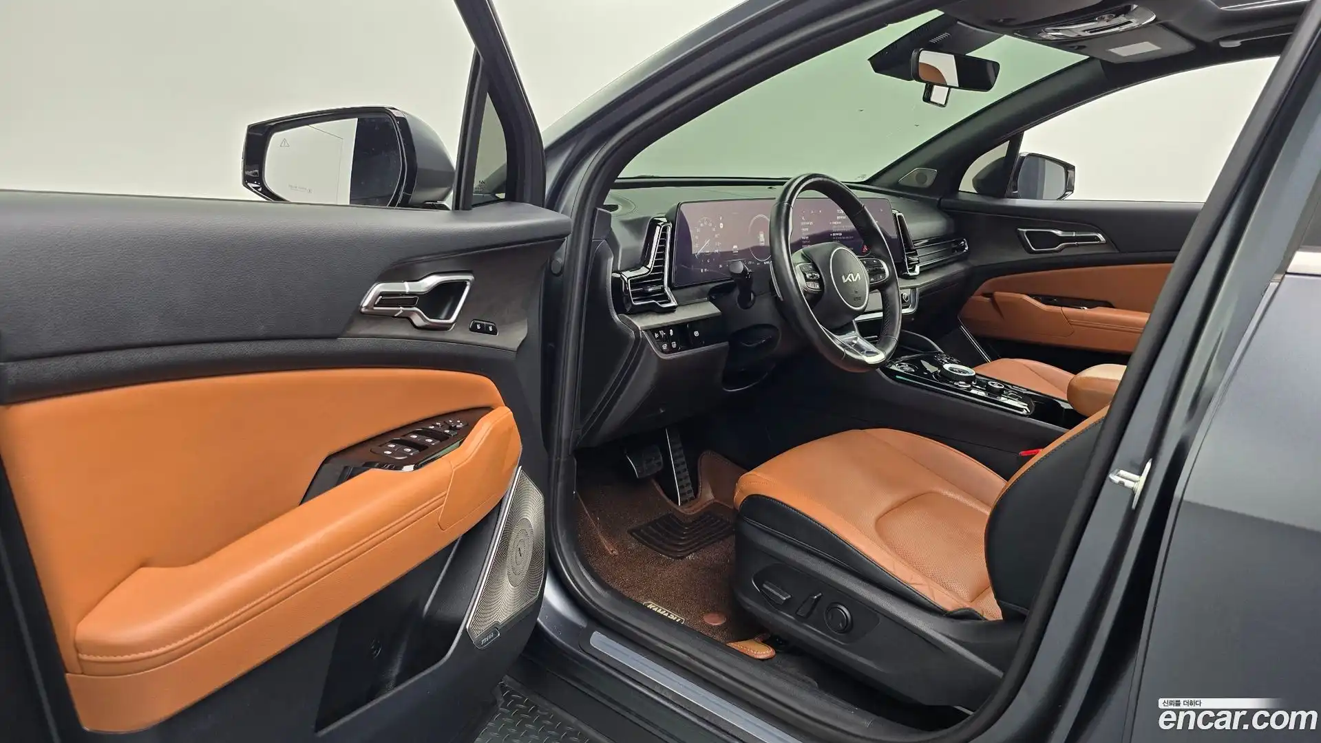 Sportage Kia 2022.8-INNER-010