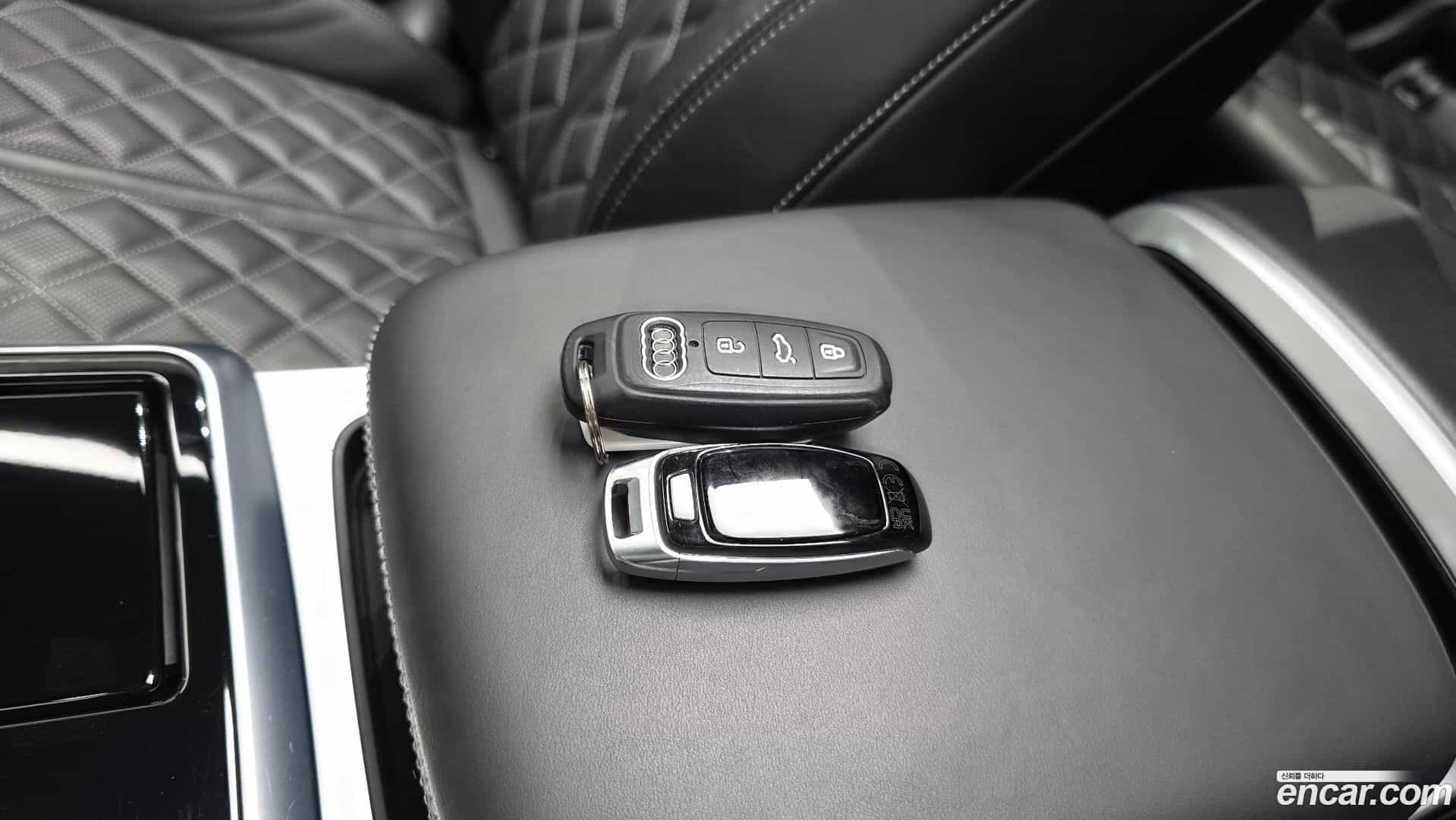 Q8 Audi 2023.11-OPTION-020