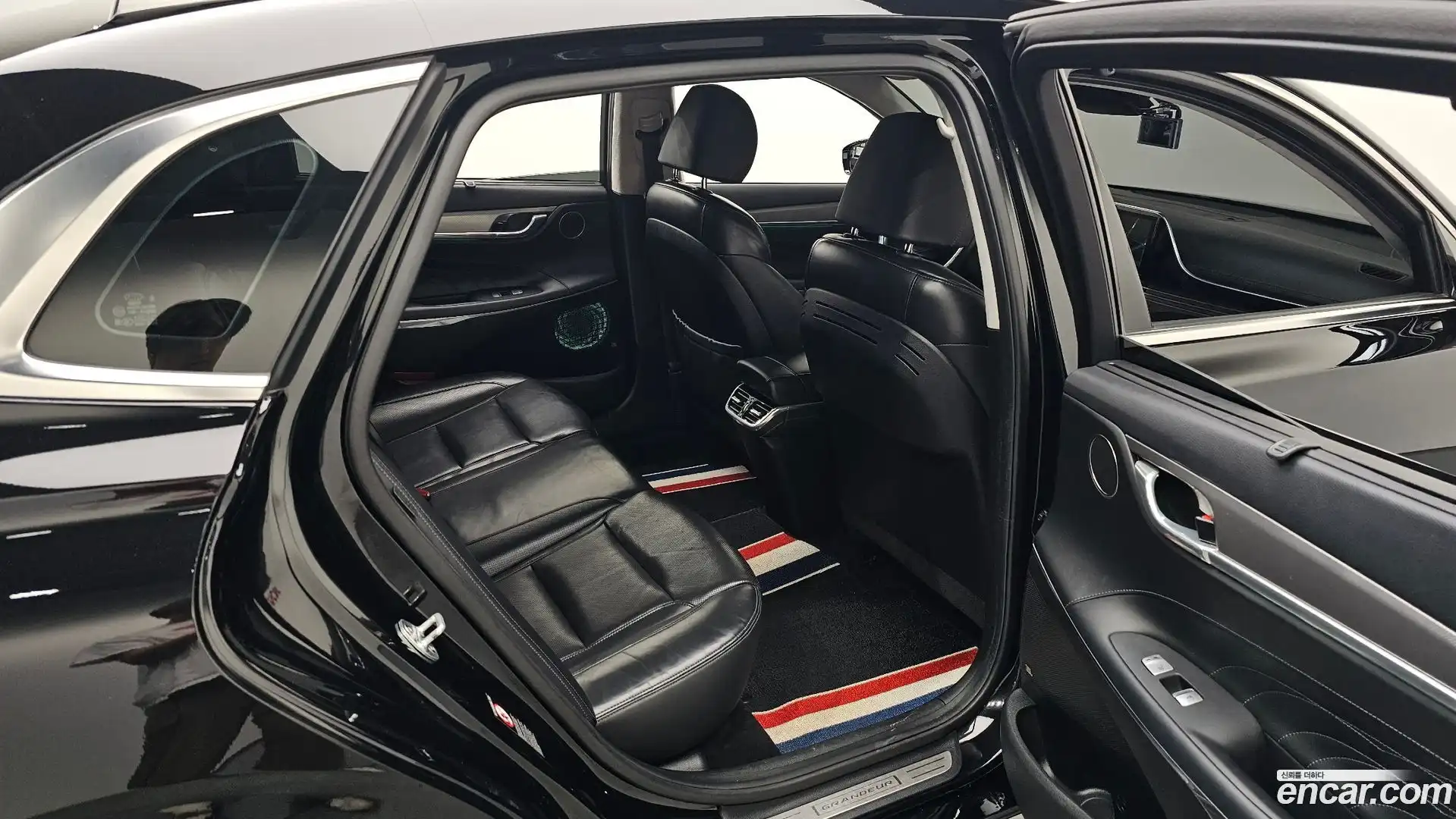 Grandeur Hyundai 2020.4-OPTION-016