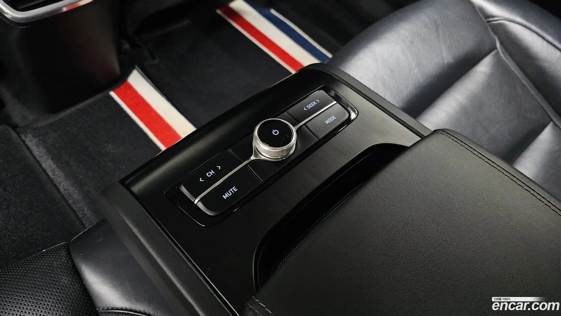 Grandeur Hyundai 2020.4-OPTION-048