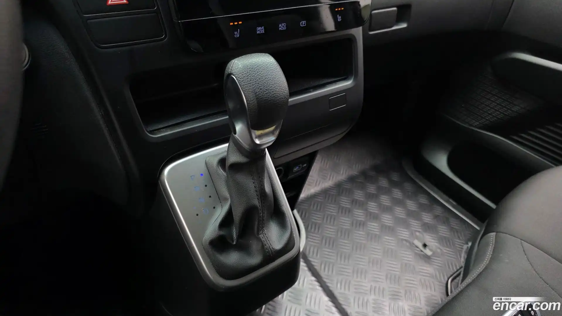 Staria Hyundai 2023.5-INNER-009