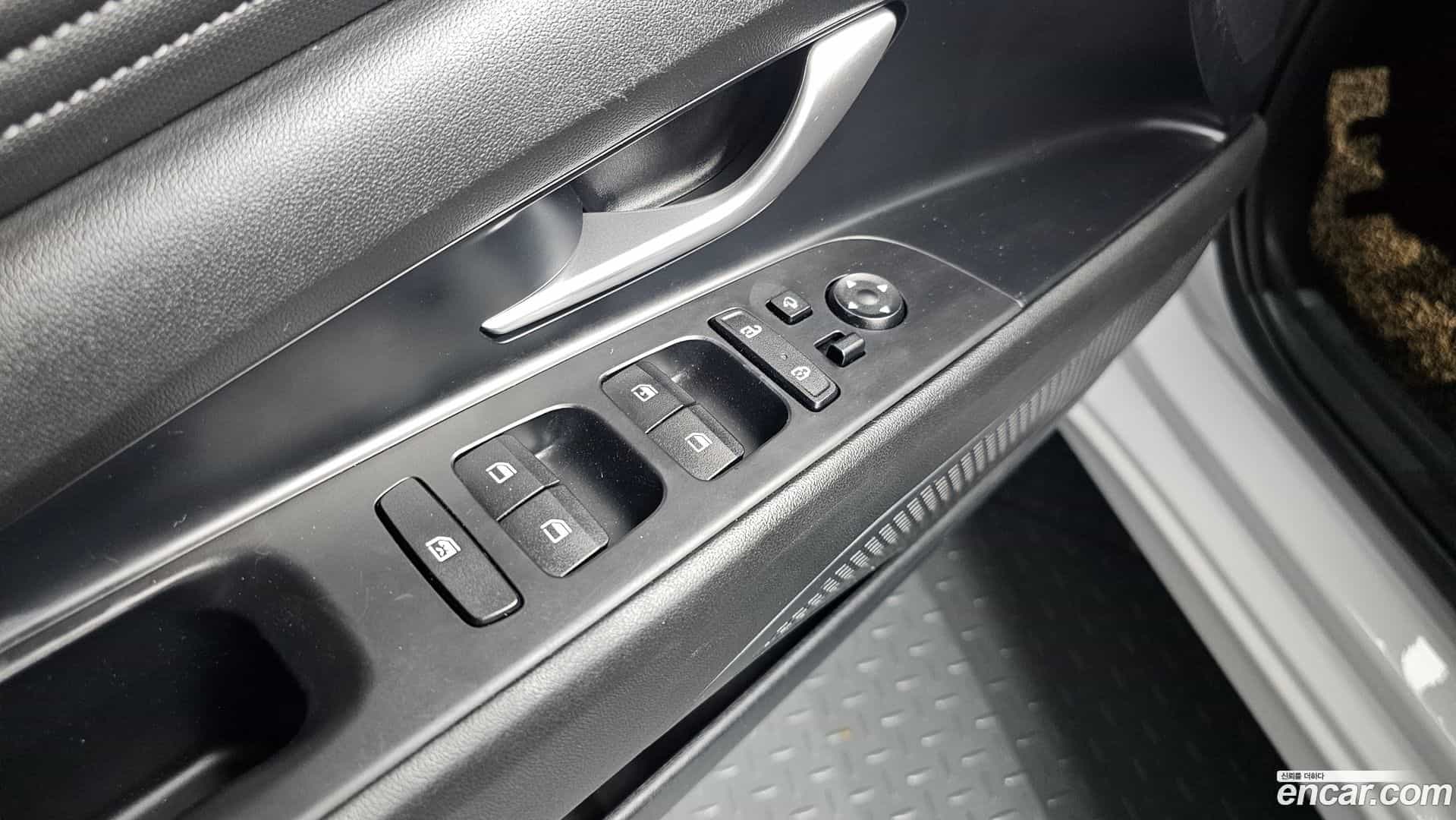 AVANTE Hyundai 2023.0-OPTION-020