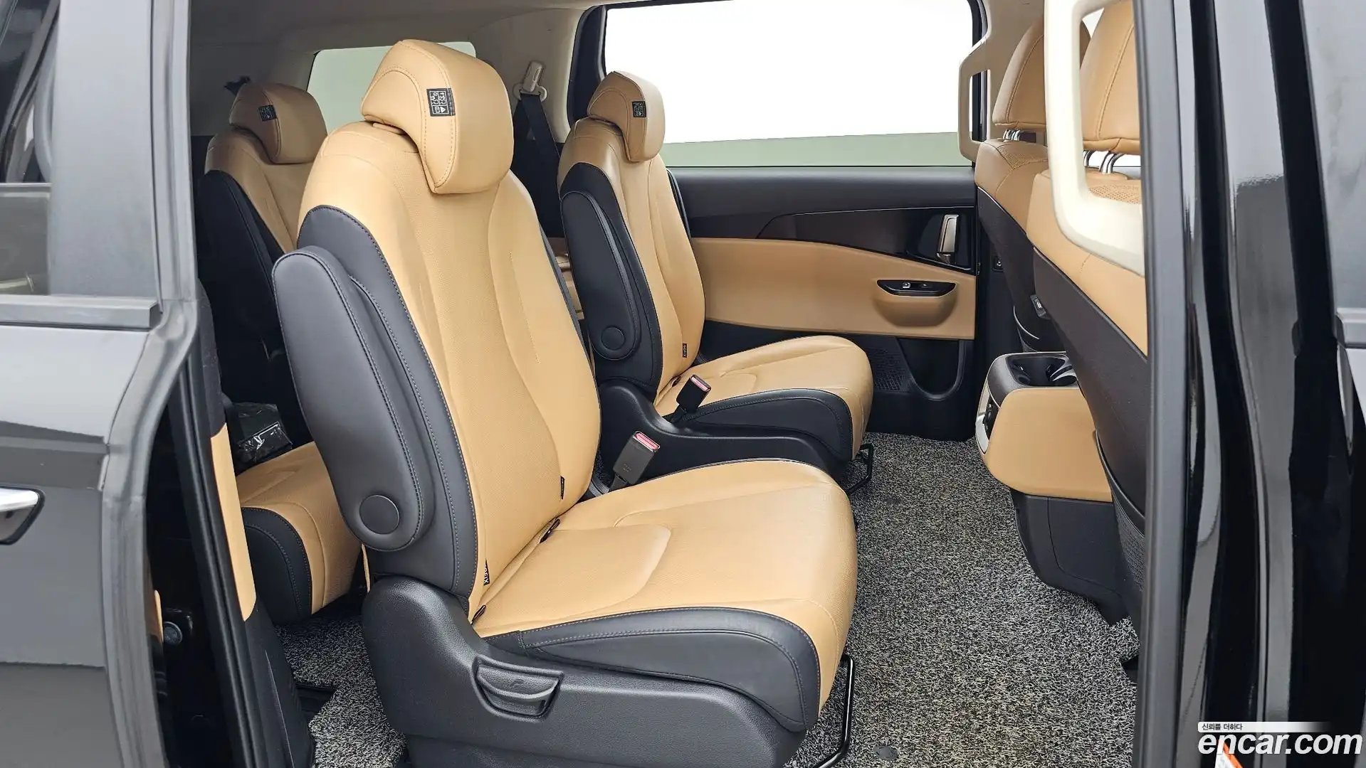 Canival Kia 2023.3-OPTION-015
