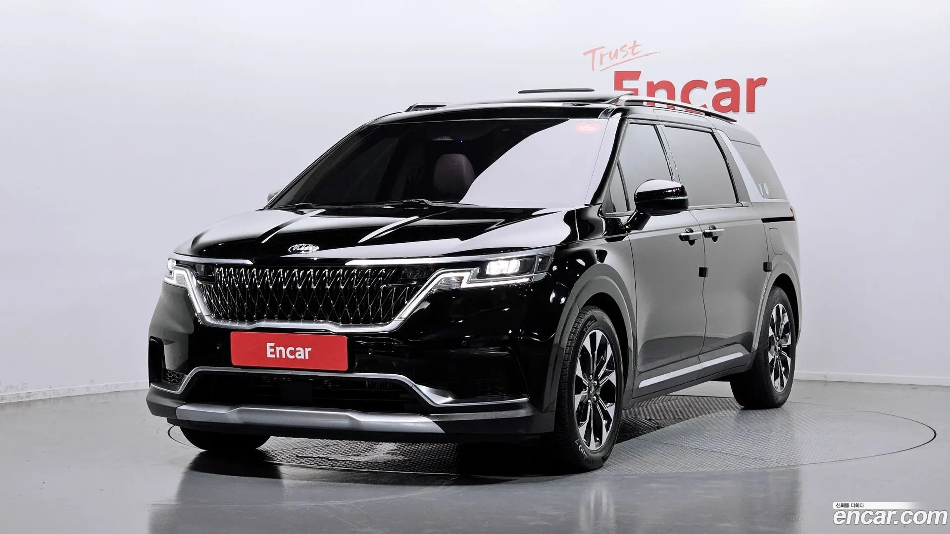 Main__Slider__Photo:Canival Kia 2021.2-0