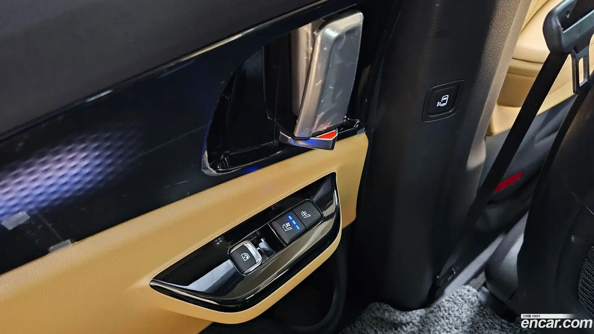 Canival Kia 2021.2-OPTION-024