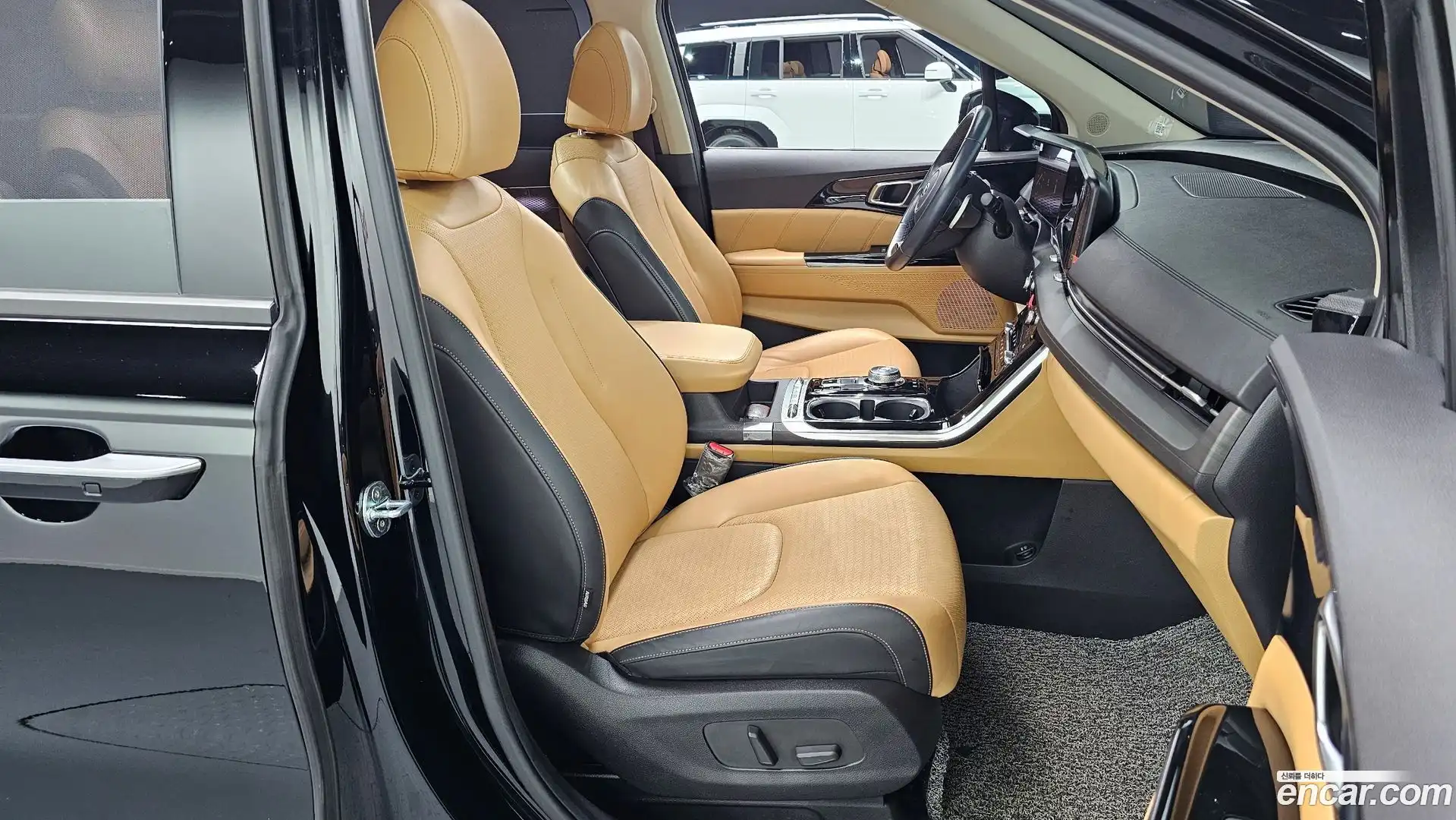 Canival Kia 2021.2-INNER-036