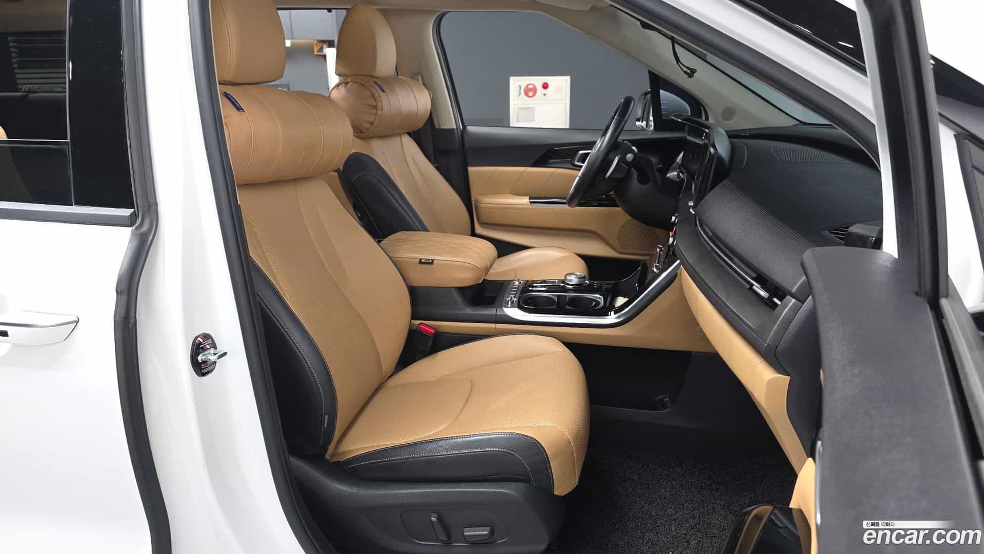 Canival Kia 2020.8-OPTION-015