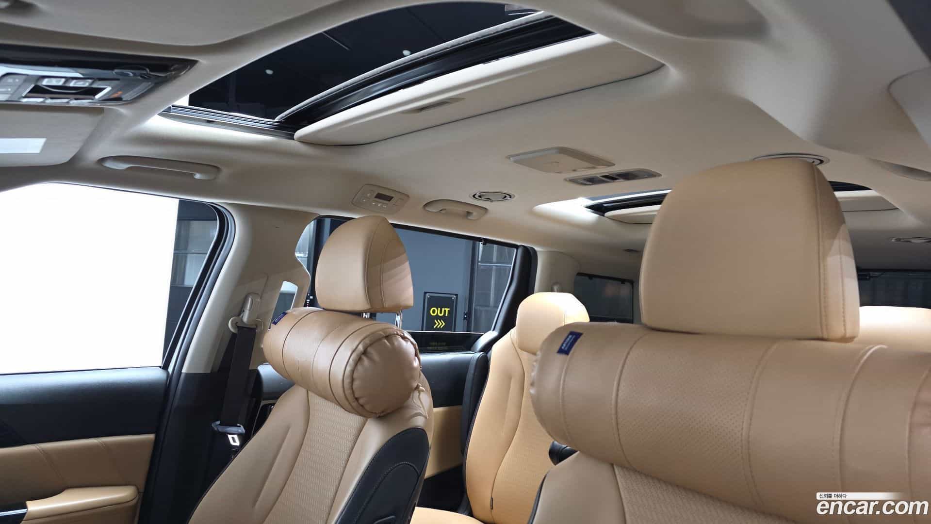 Canival Kia 2020.8-OPTION-022