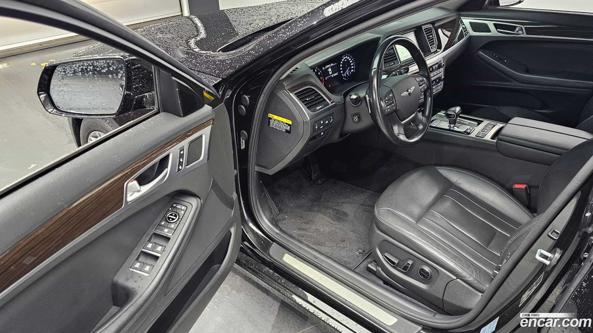 G80 Genesis 2018.7-INNER-010