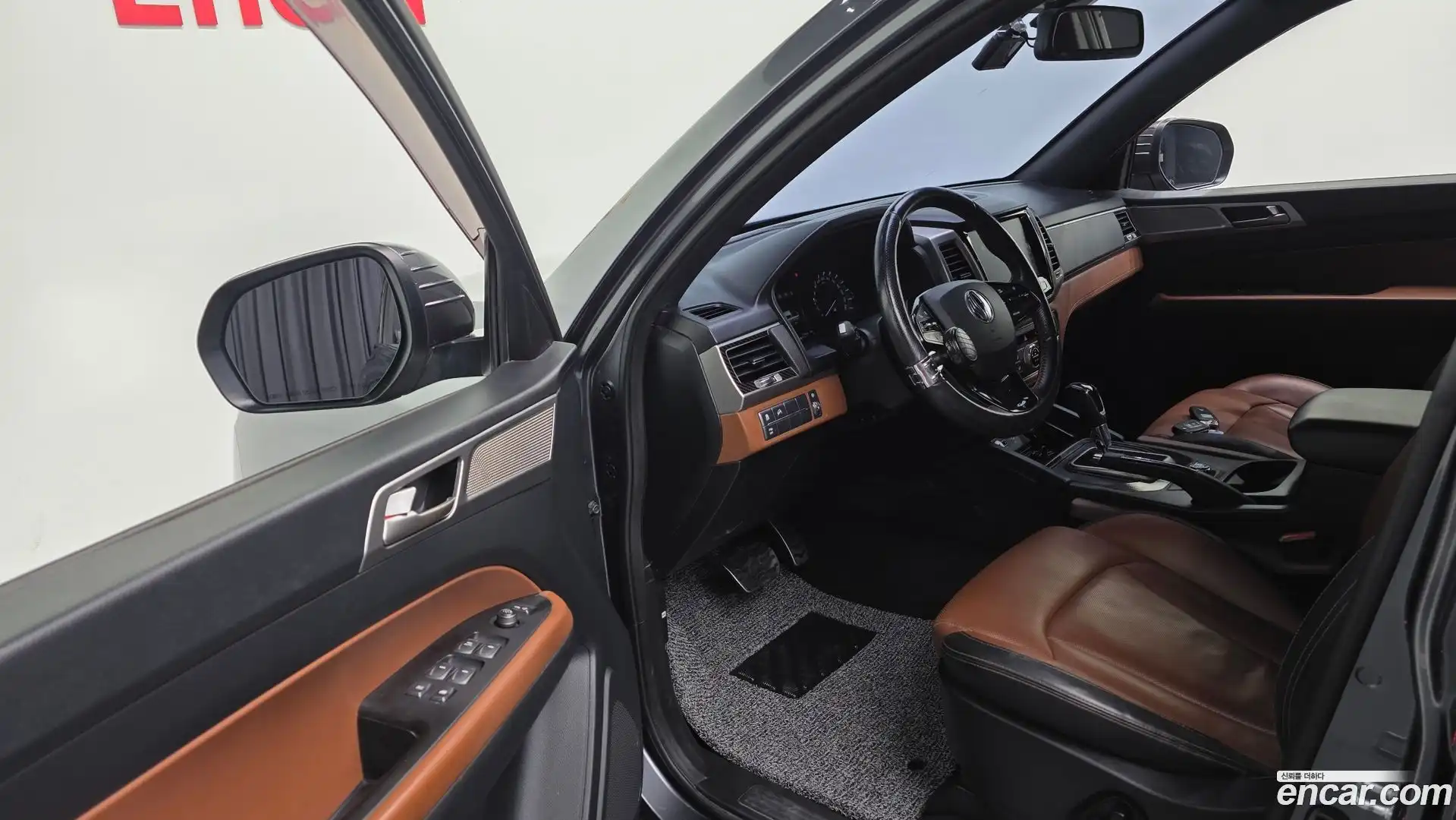 Rexton KG Mobility 2018.4-OPTION-015