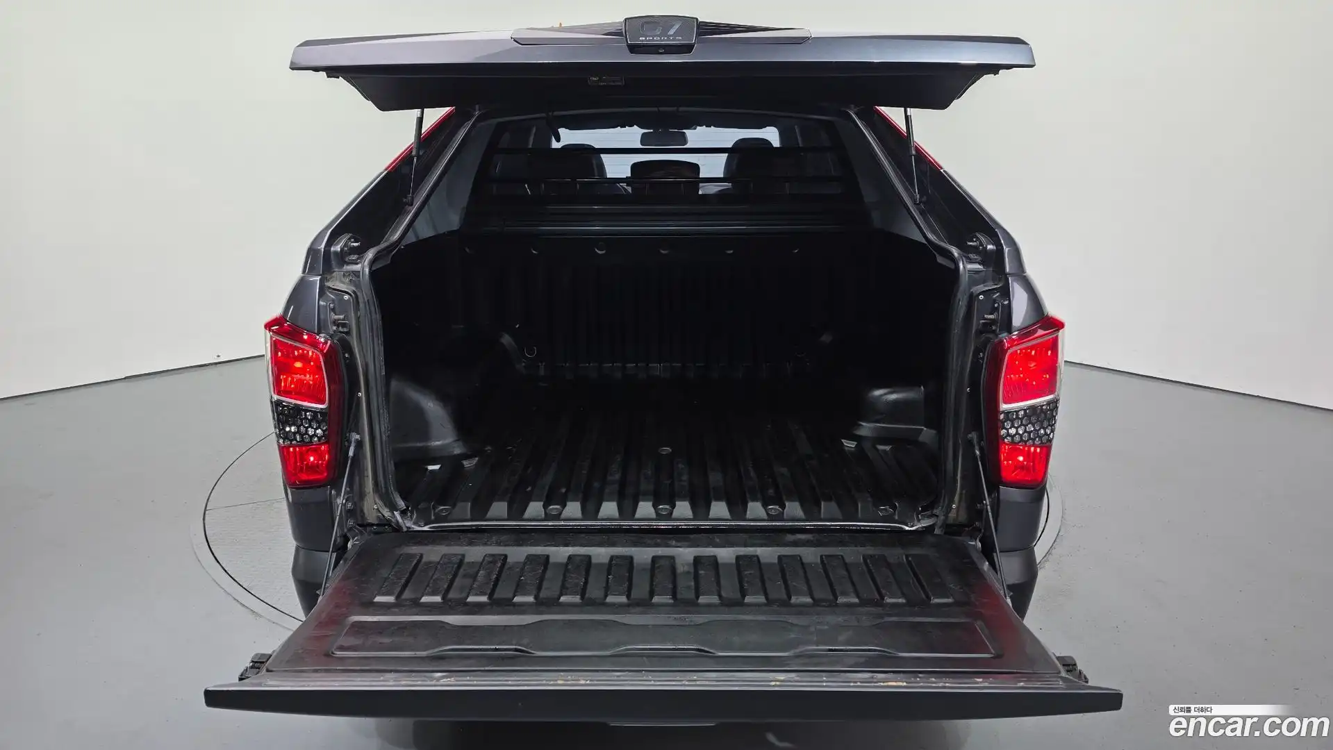 Rexton KG Mobility 2018.4-OPTION-043
