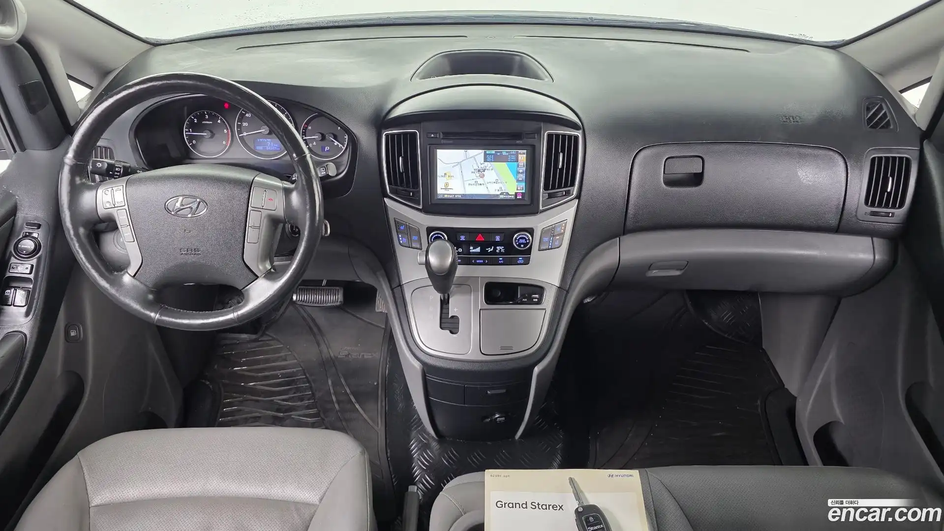 Starex Hyundai 2017.1-INNER-007