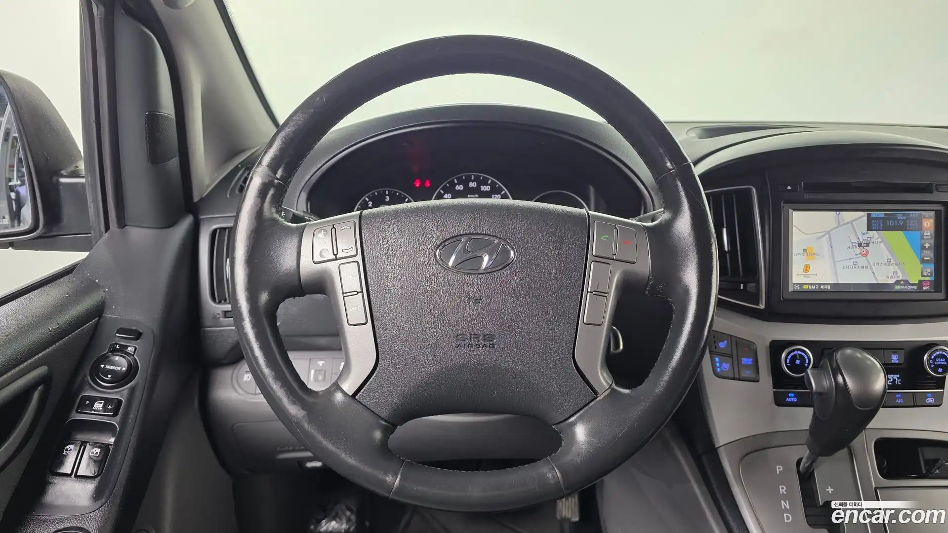 Starex Hyundai 2017.1-OPTION-017