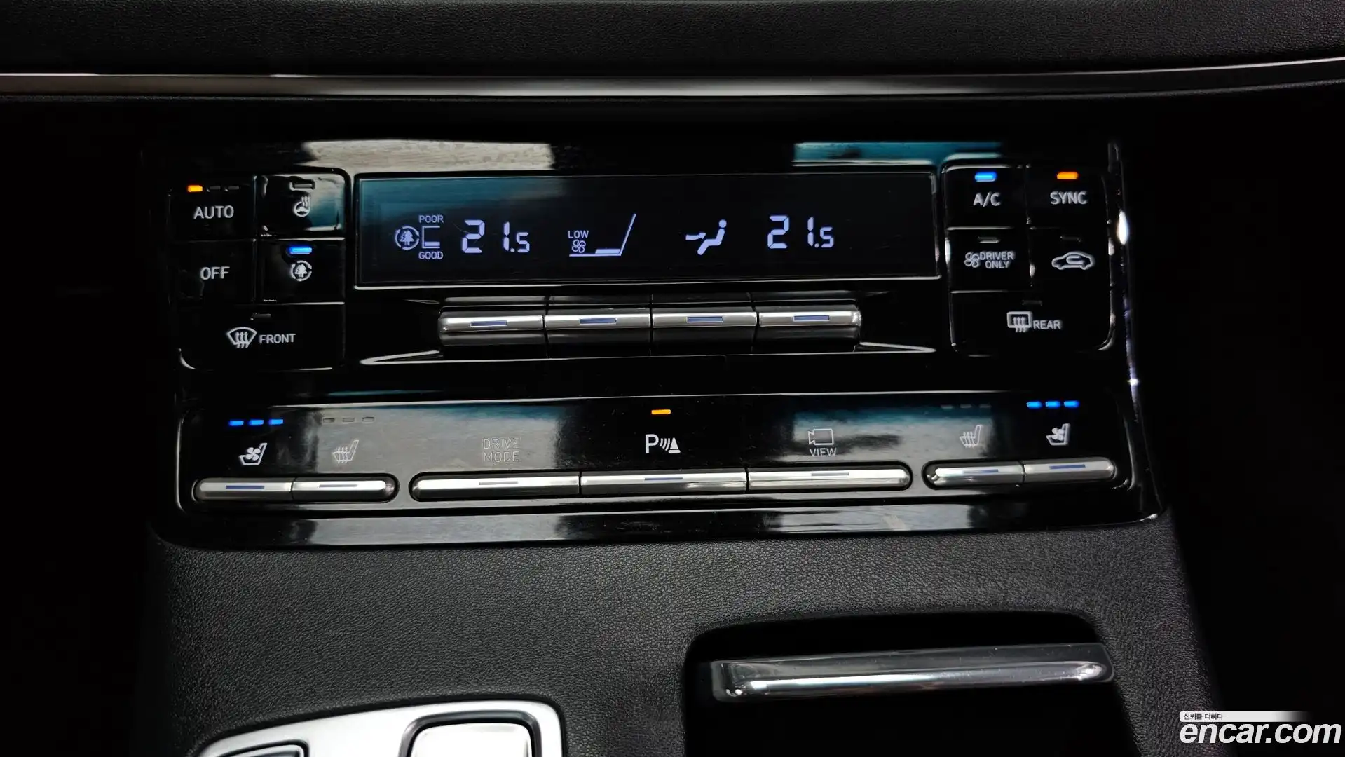 Grandeur Hyundai 2021.9-OPTION-047