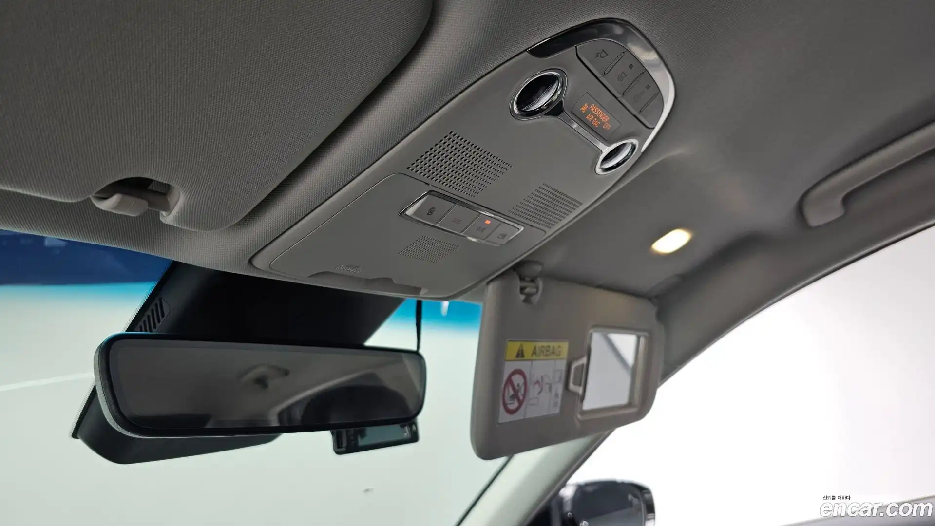Grandeur Hyundai 2021.9-OPTION-048
