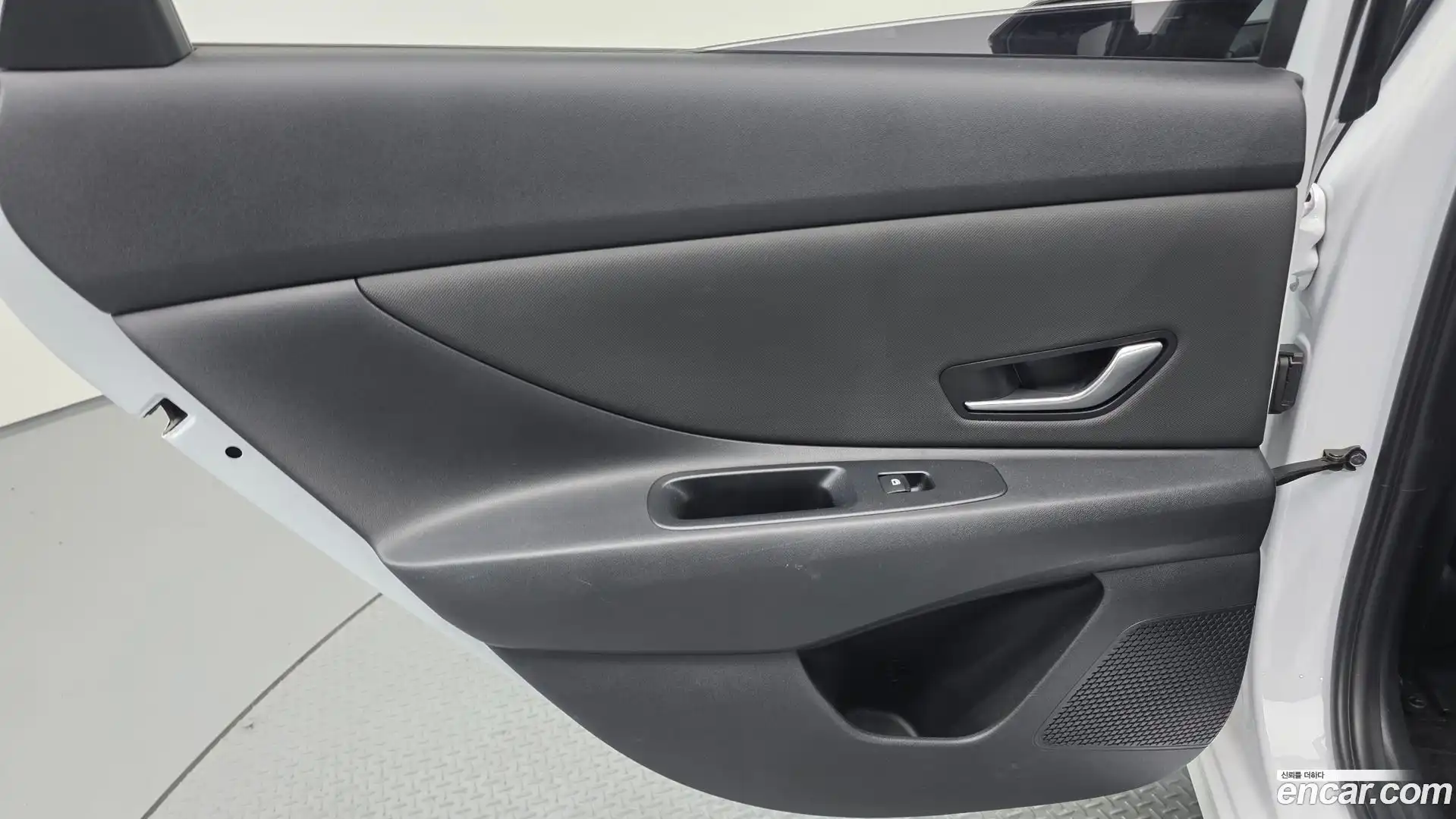 AVANTE Hyundai 2020.5-INNER-035