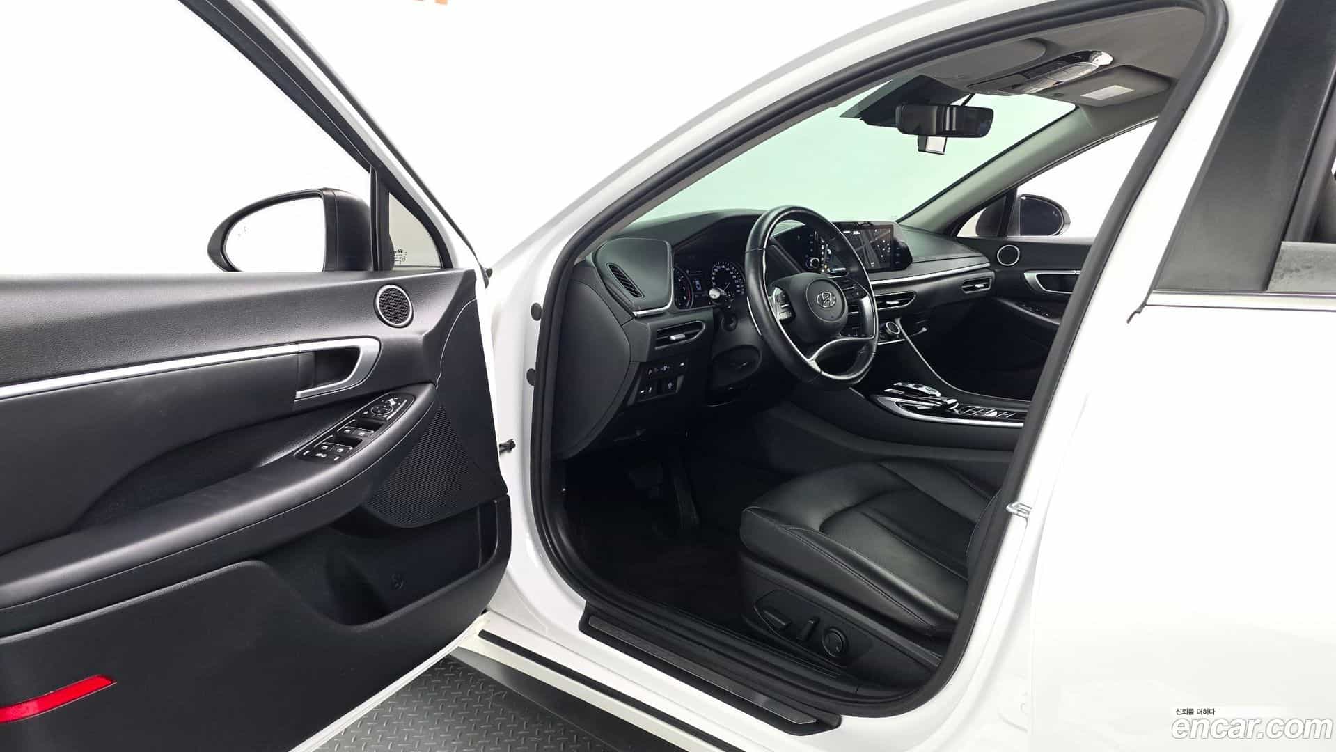 Sonata Hyundai 2020.5-INNER-010