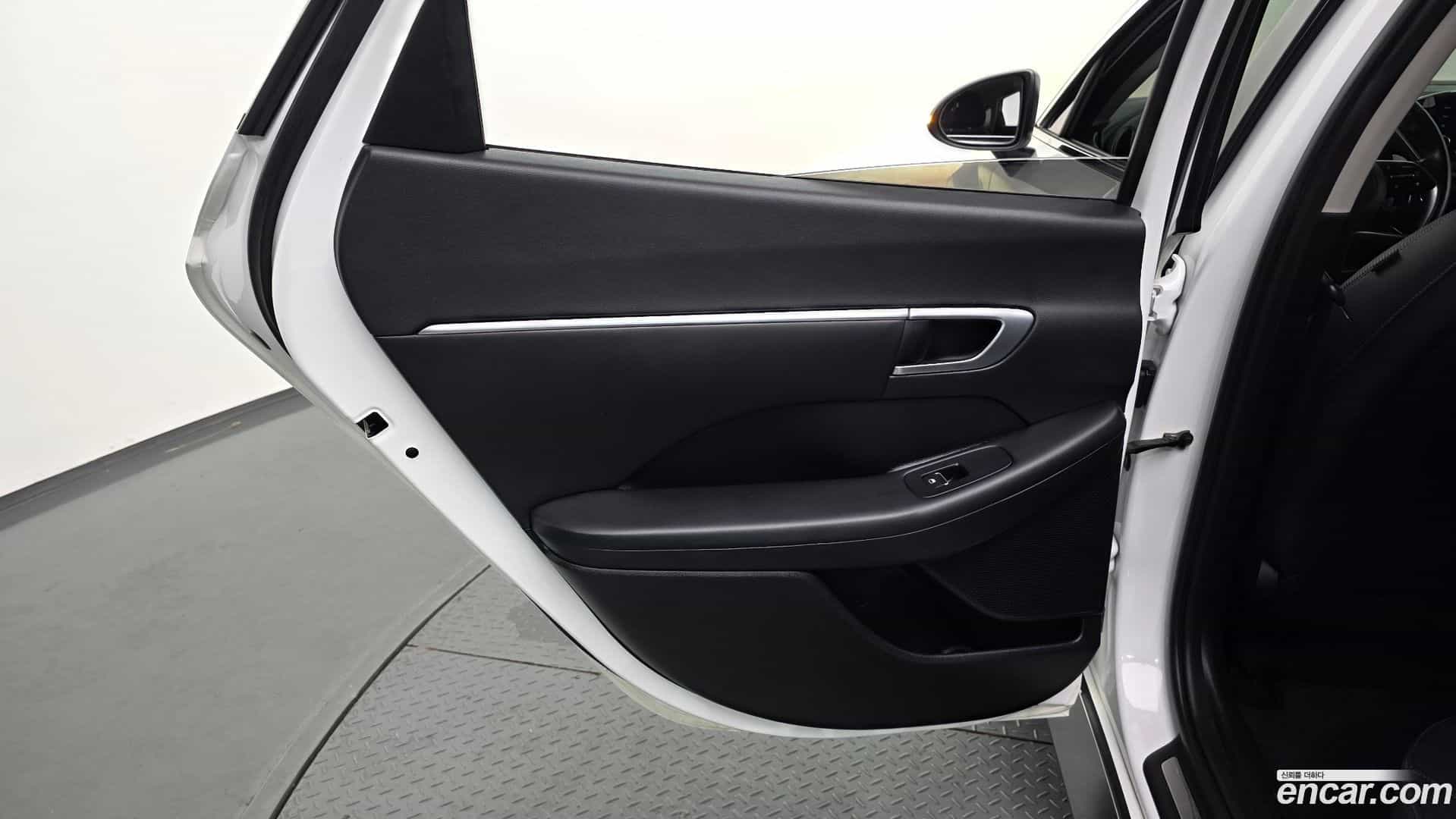 Sonata Hyundai 2020.5-INNER-035