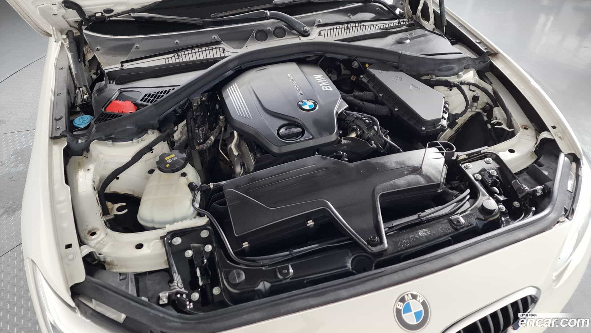 1-Series BMW 2017.4-OUTER-006