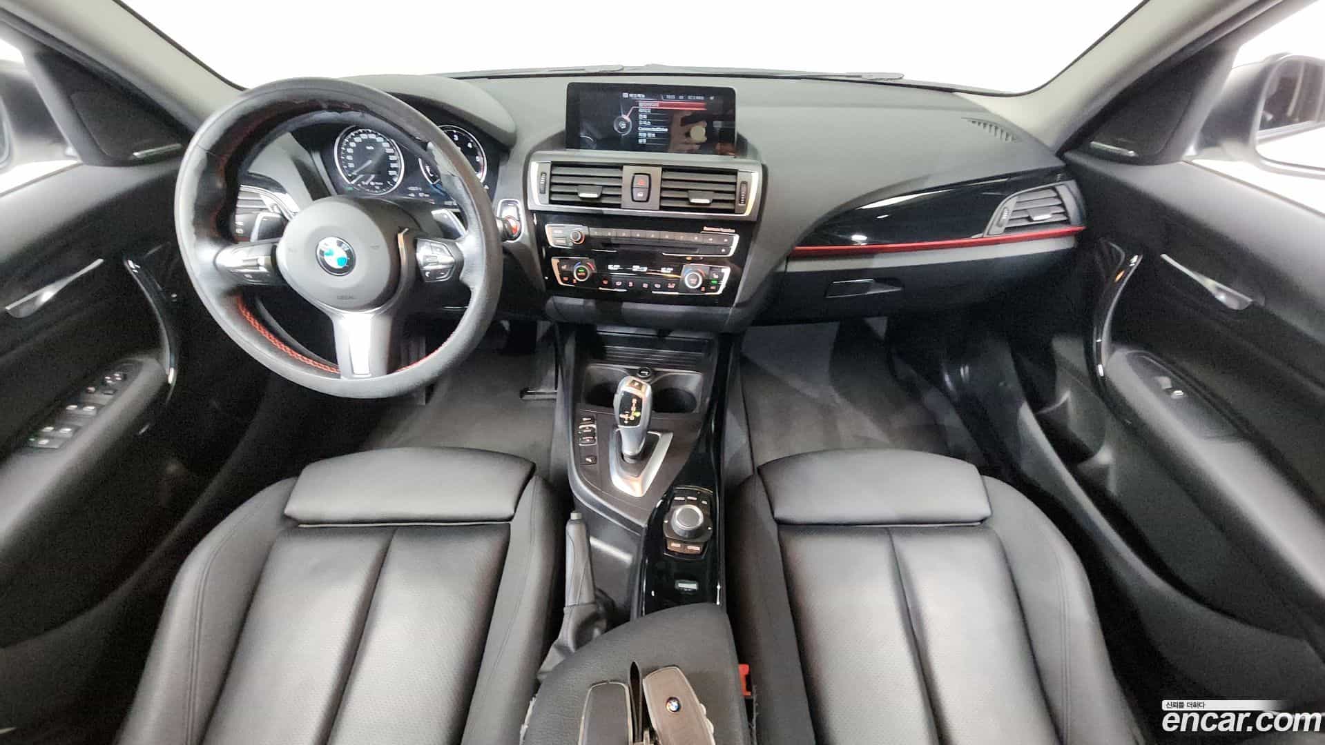 1-Series BMW 2017.4-INNER-007